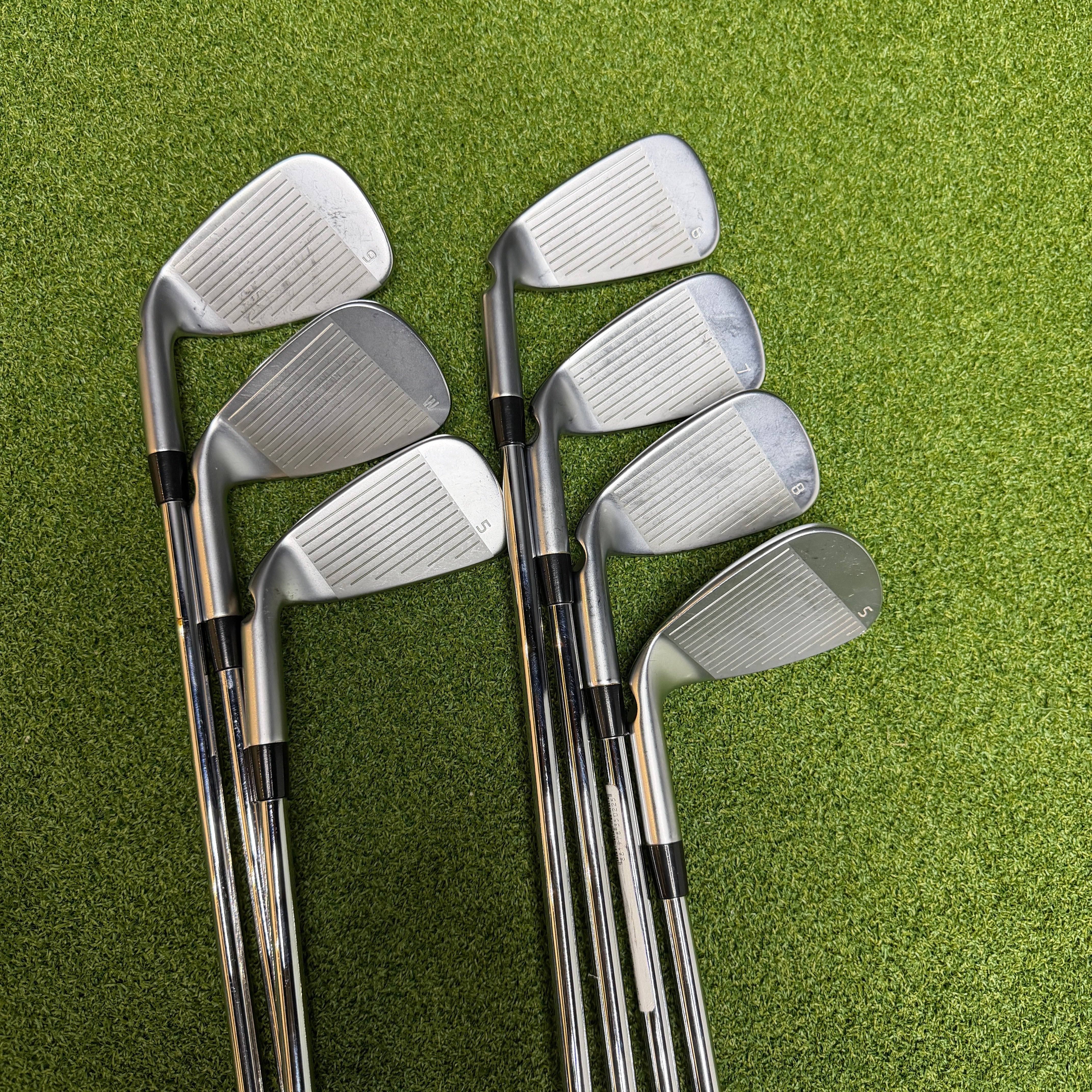 Ping G425 Irons / 5-SW / Blue Dot / AWT 2.0 / Regular Flex