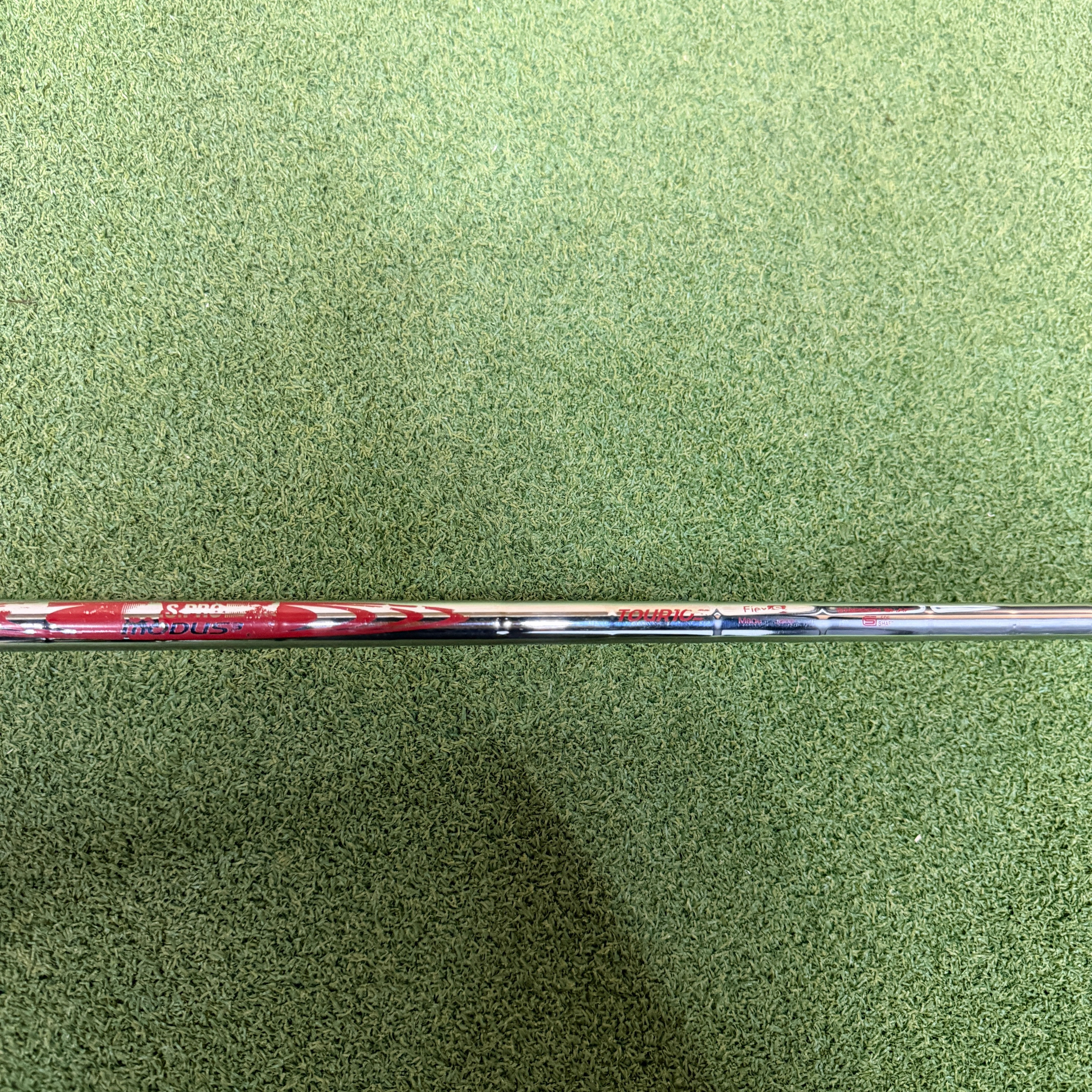 Ping G400 Irons / 6-PW / Black Dot / N.S Pro Modus 105 / Stiff