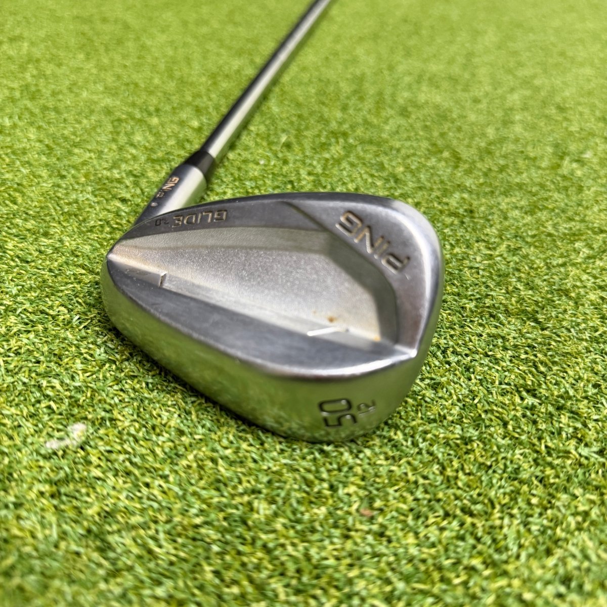 PING Glide 3.0 Gap Wedge / 50 Degree / Black Dot / NS Pro 105 Stiff - Ping