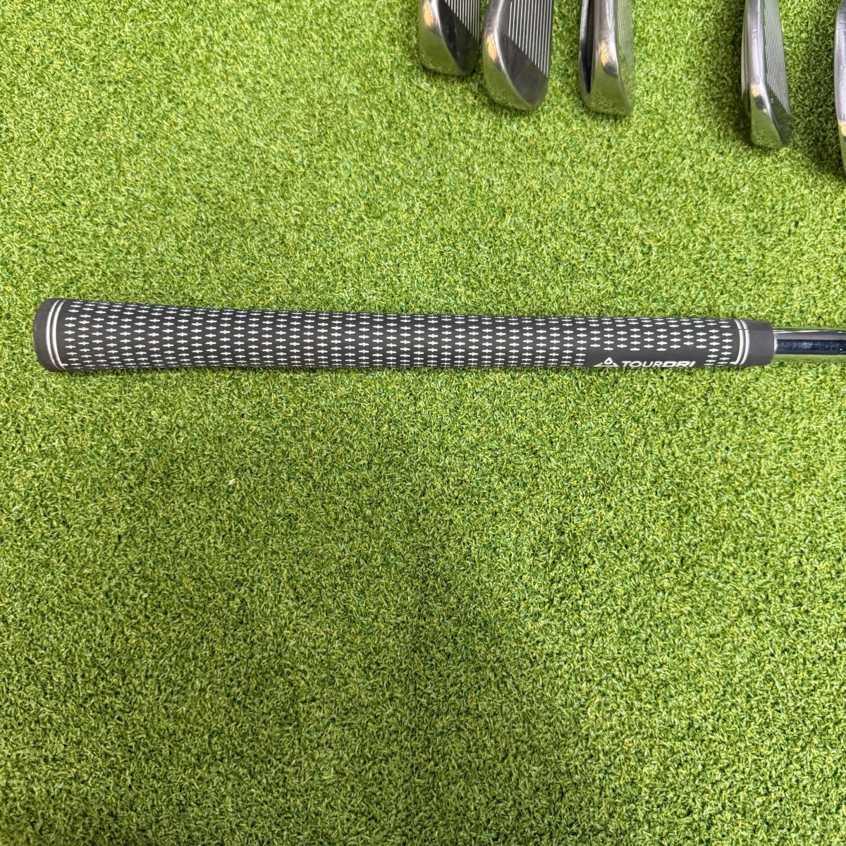 Titleist 716 AP1/AP2 Combo Irons / 4 - PW Iron / Titleist NS Pro 105 Shafts / Regular - Titleist