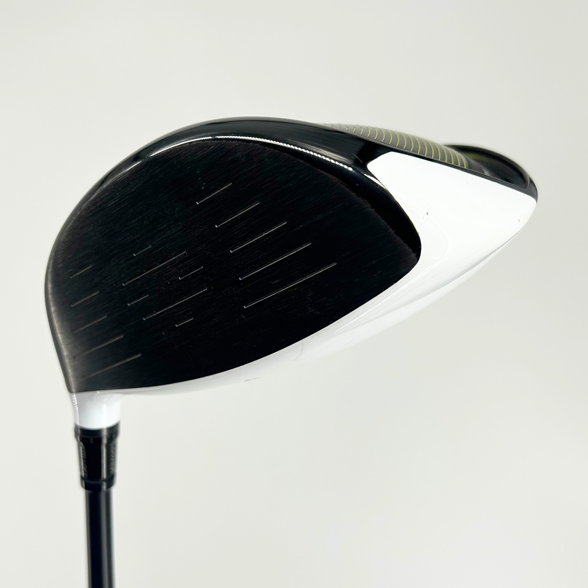 TaylorMade M2 2017 Driver / 9.5 Degree / Hzrdus Red 6.5 X-Stiff Flex Shaft