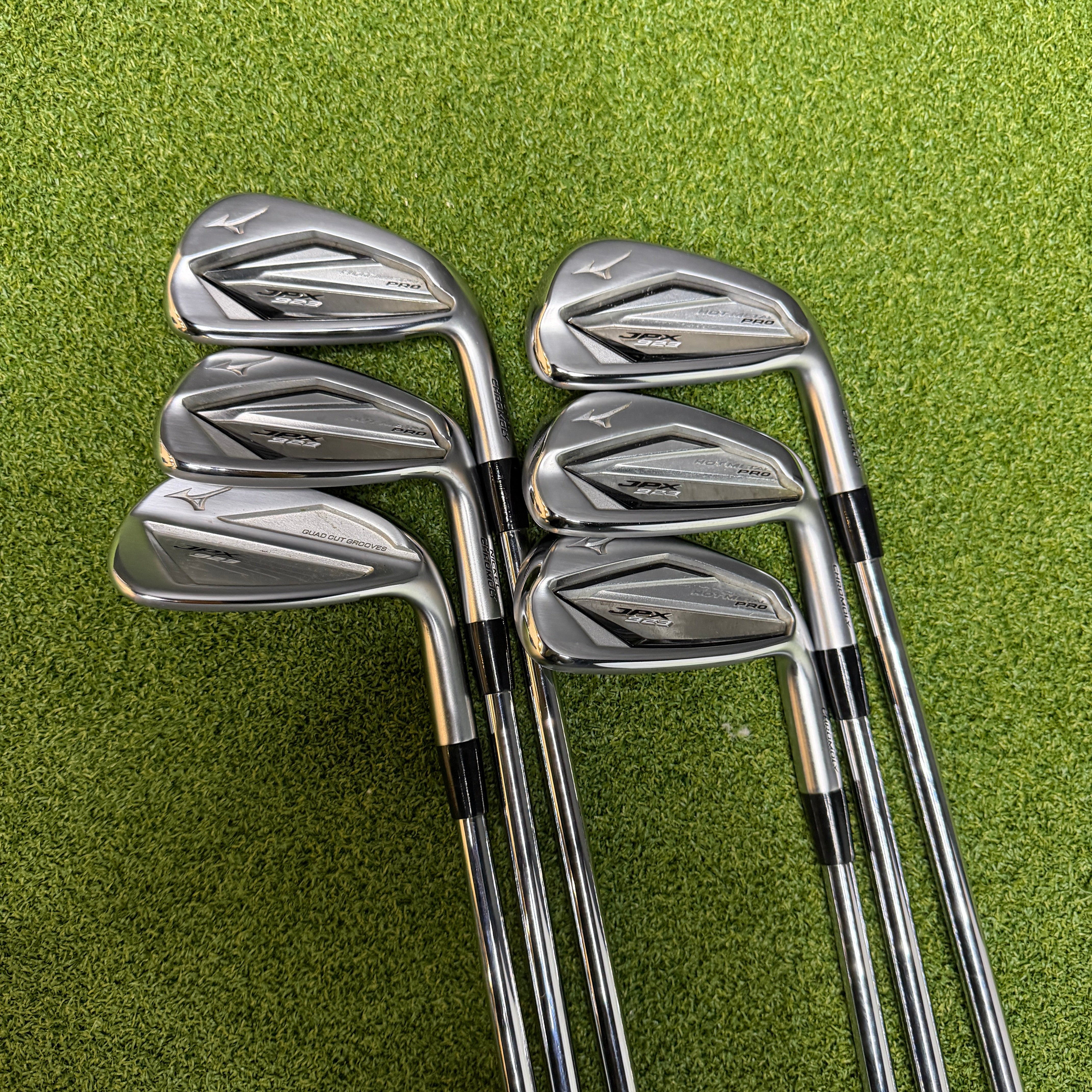 Mizuno JPX 923 Hot Metal Pro / 6-GW / N.S Pro Modus 105 Shafts / Regular Flex