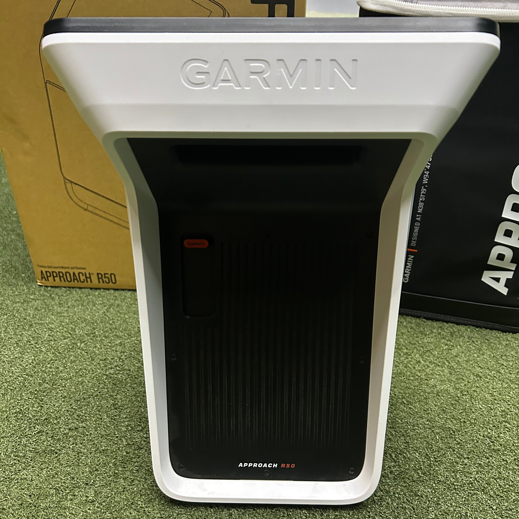 Garmin Approach R50 Premium Golf Launch Monitor - Approved Used Excellent Condition