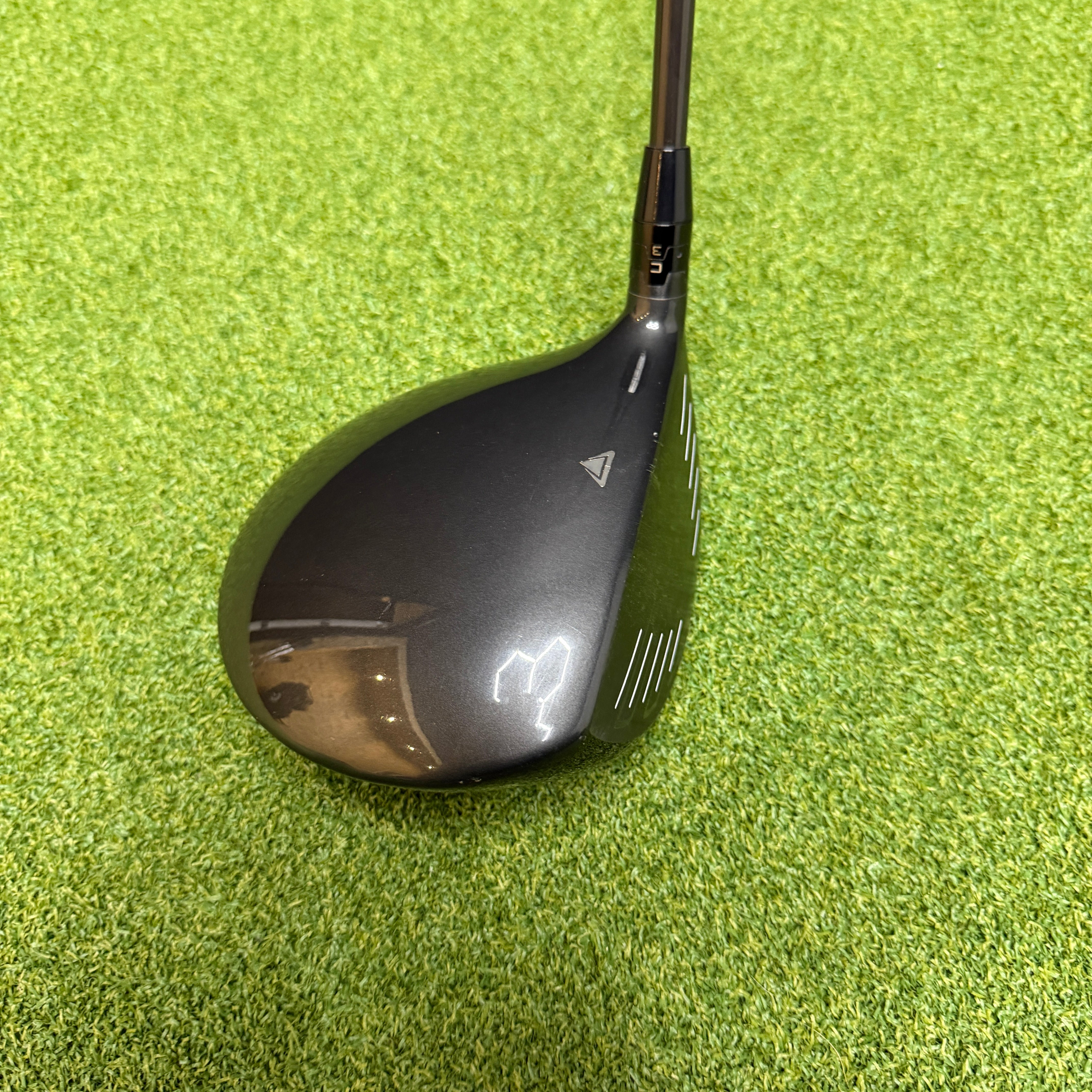 Titleist 917 D2 Driver / 10.5 Degree / Diamana 60 Stiff Flex