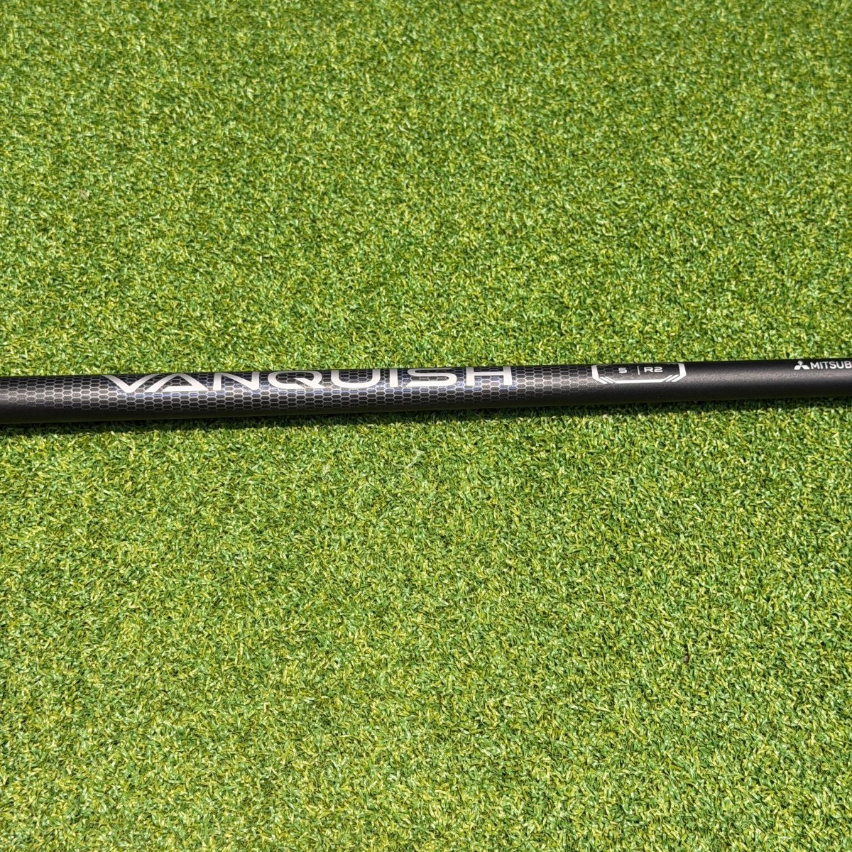 Callaway Elyte X 4 Hybrid / 21 Degree / Vanquish 5 R2 - Callaway