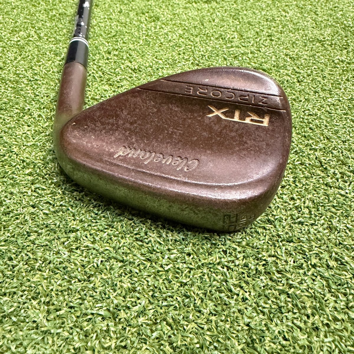 Cleveland RTX Zipcore Raw Full Face Lob Wedge / 52 Degree / Dynamic Gold S400 Shaft - TaylorMade