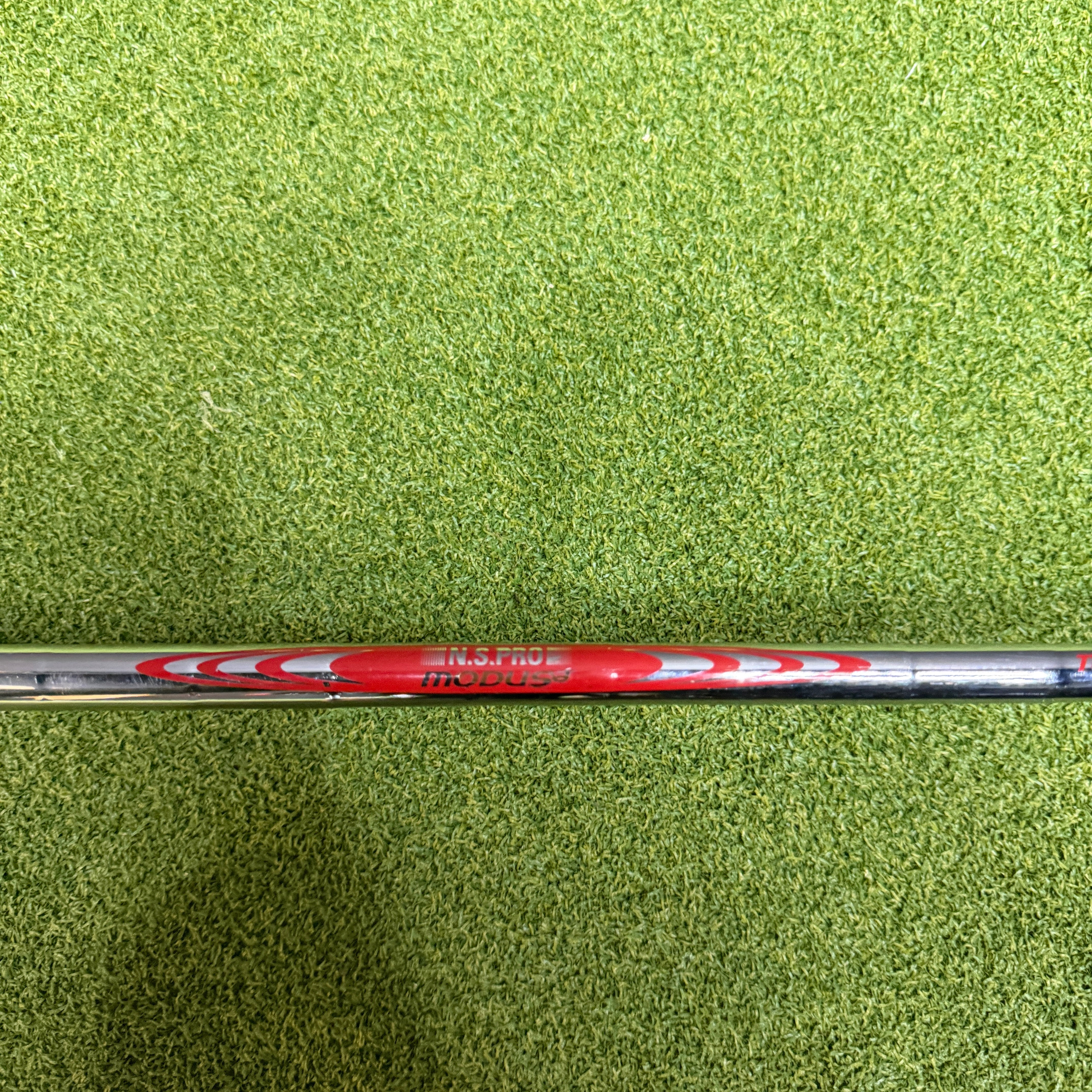 Titleist AP2 716 Pitching Wedge / 46 Degree / NS Pro Modus 105 Stiff