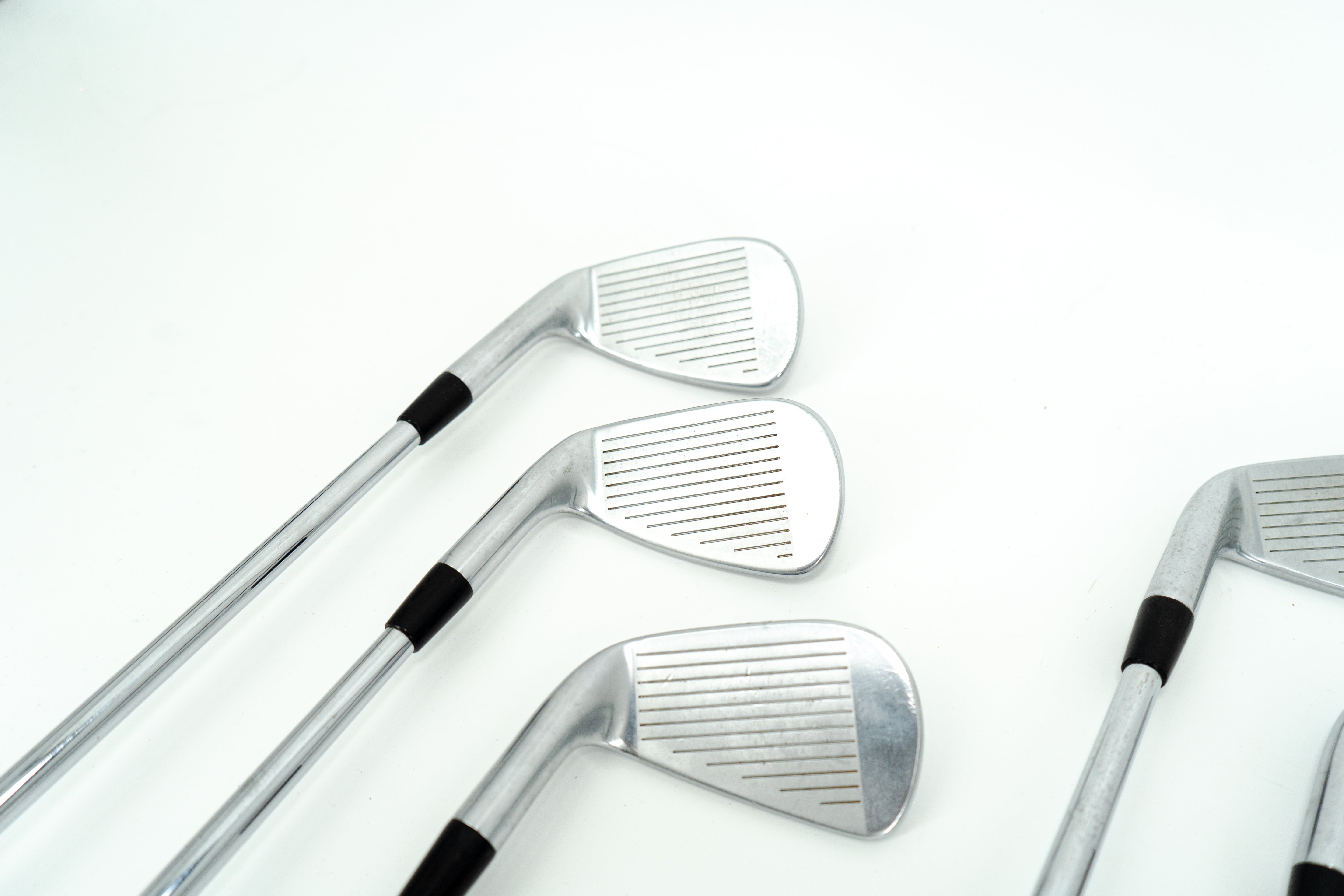 Titleist 716 AP2 Irons / 4-PW Iron / Dynamic Gold AMT S300 Shafts / Stiff