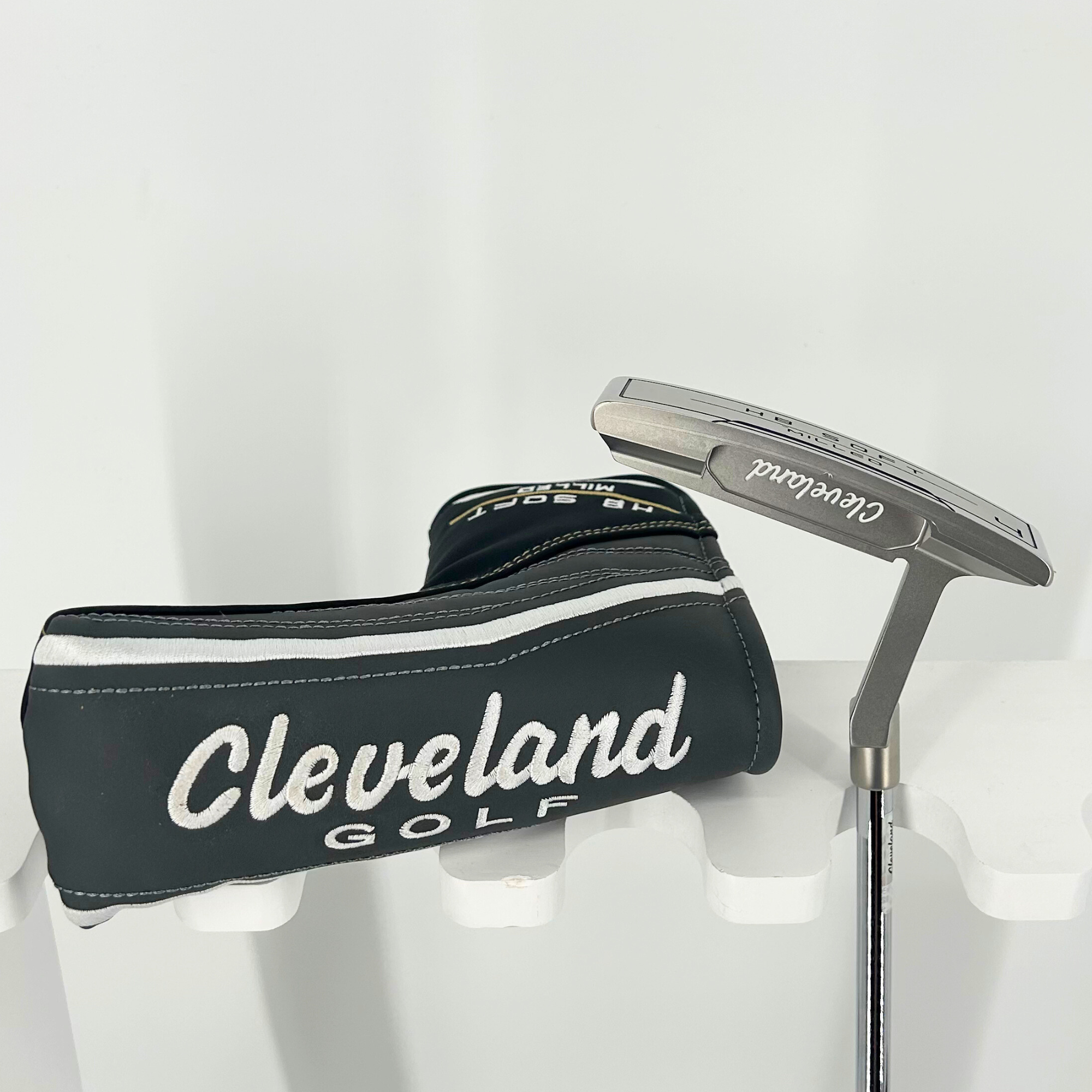 Cleveland HB Soft Milled #4 Putter / 34 Inch