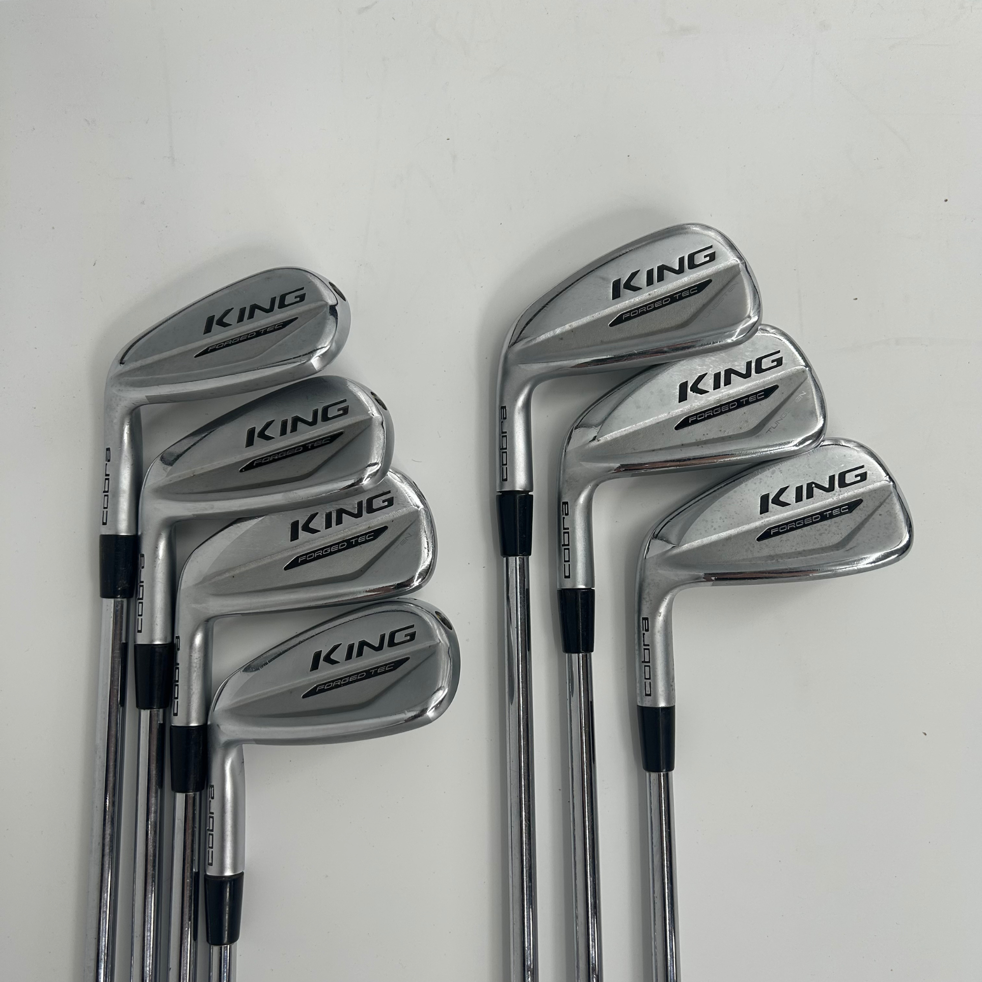 Cobra King Forged Tec 2020 Left Handed/ 5-PW+GW / Nippon N.S. Pro Modus 3 Tour 105 Steel / Stiff