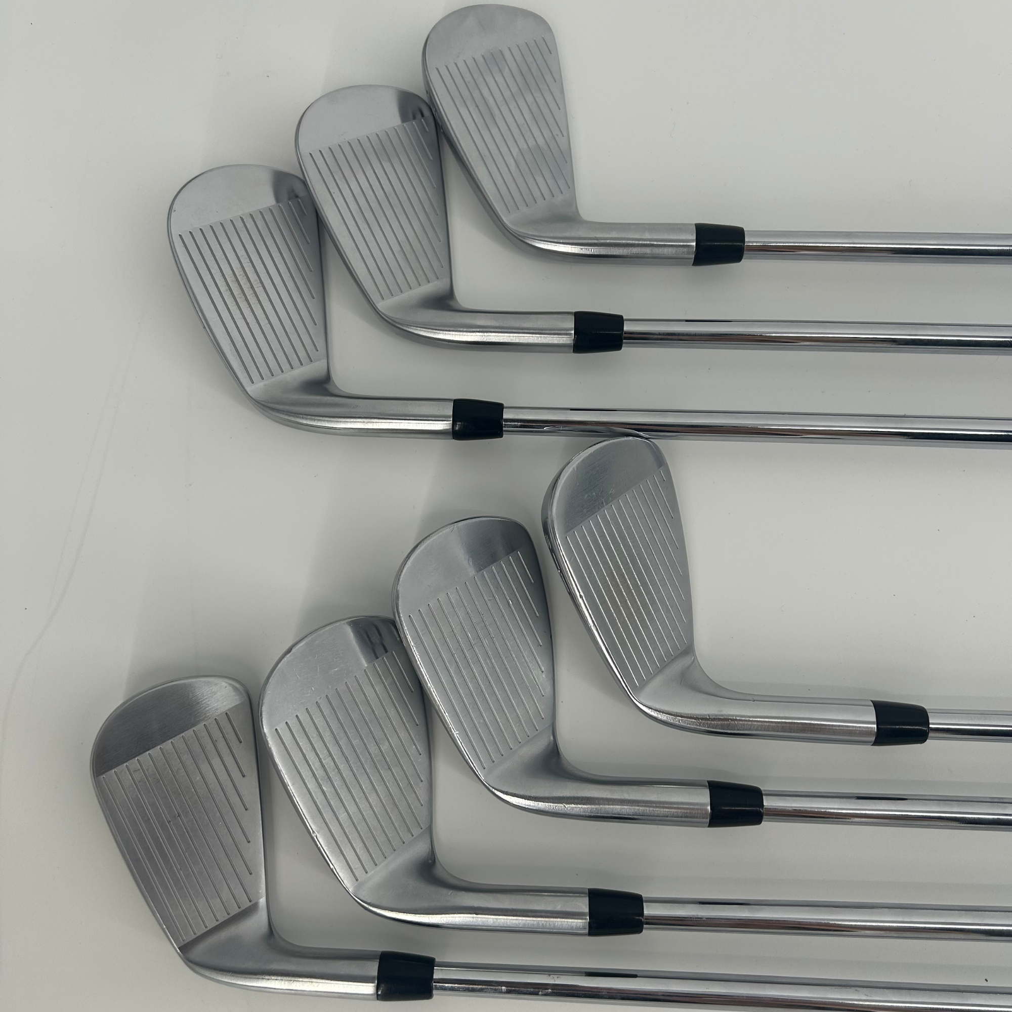 Titleist T150 / 4-PW / Project X LZ 6.0 120g Shafts / Stiff