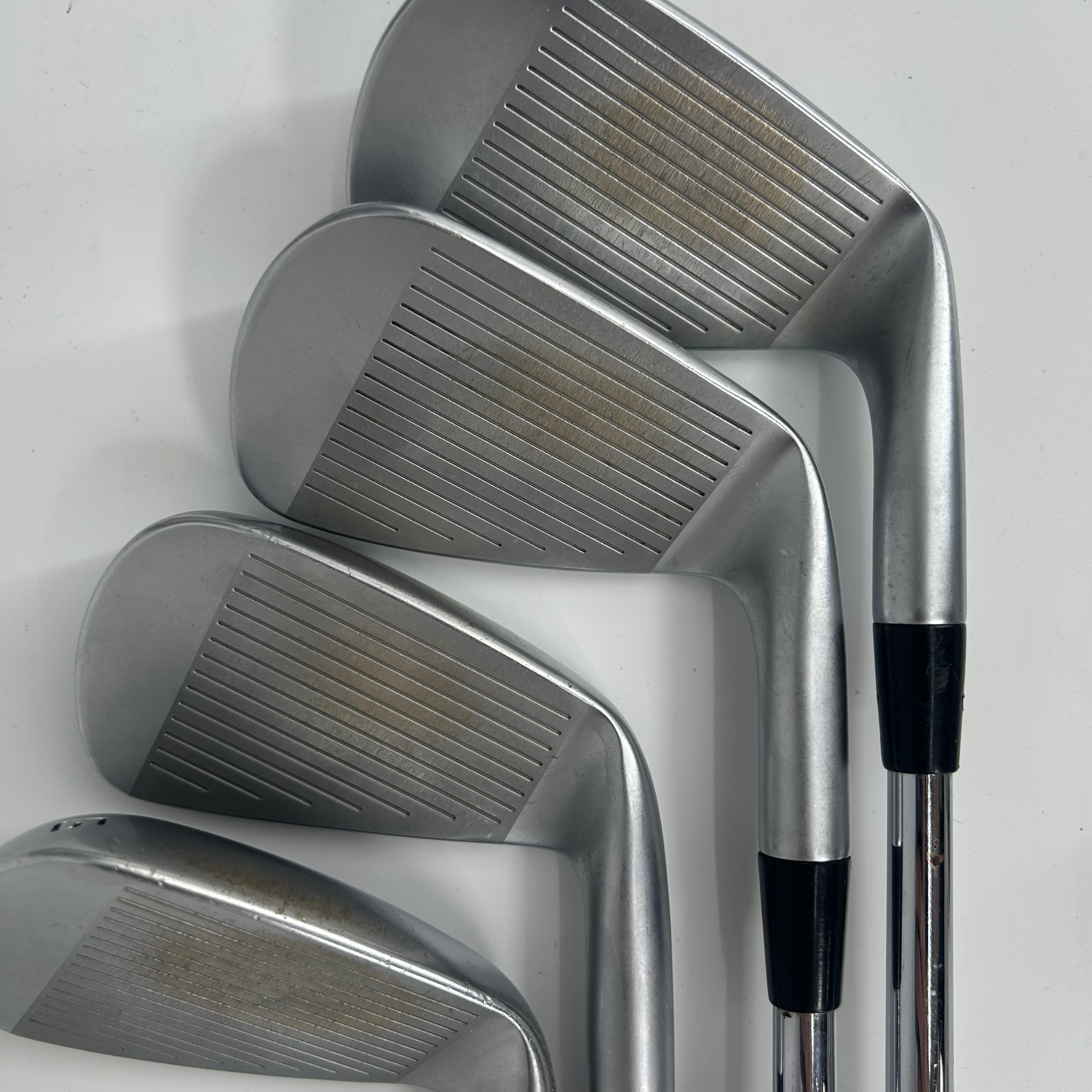 Cobra King Forged Tec 2020 Left Handed/ 5-PW+GW / Nippon N.S. Pro Modus 3 Tour 105 Steel / Stiff