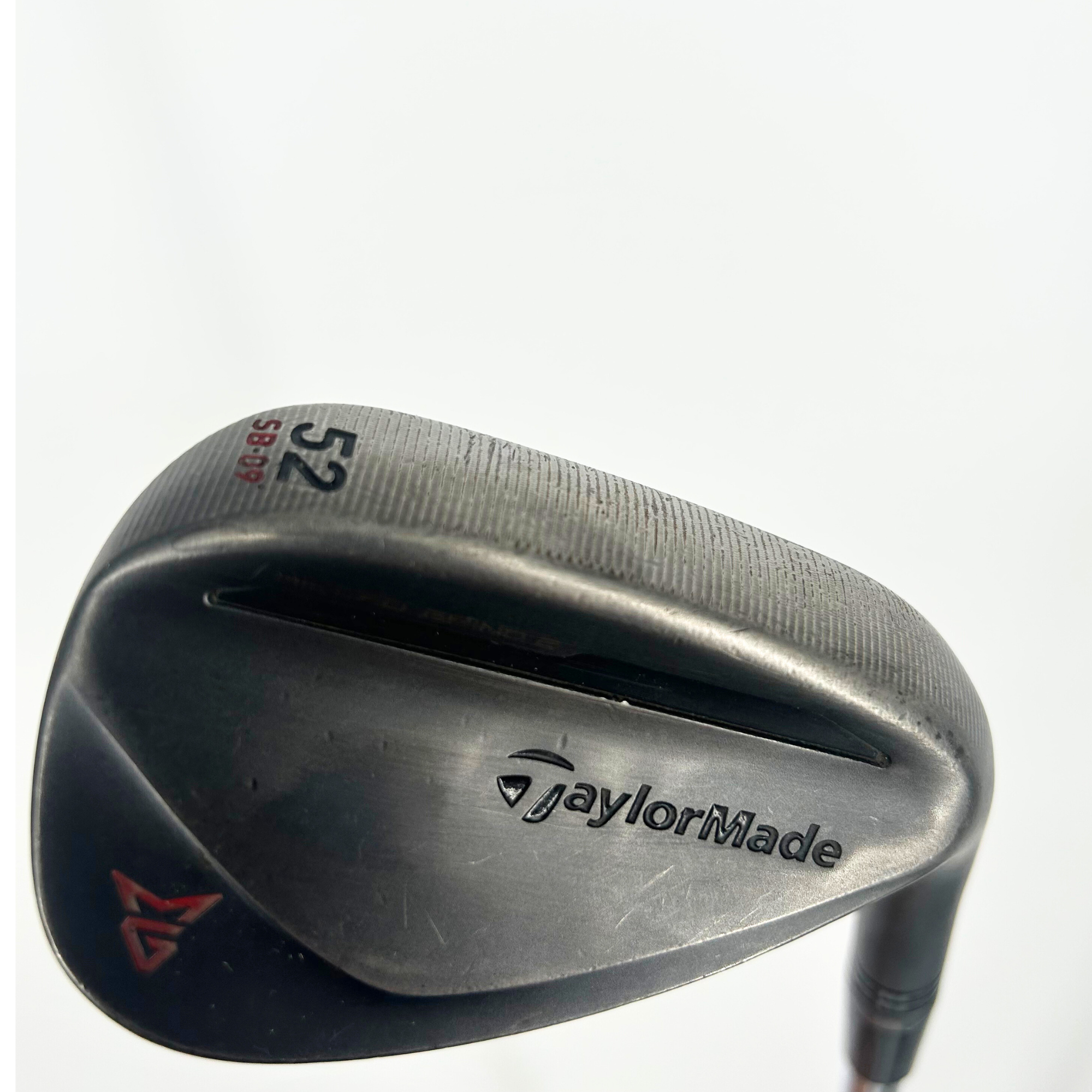 TaylorMade Milled Grind 2 Black Gap Wedge / 52 Degree / Dynamic Gold S200 Stiff Shaft
