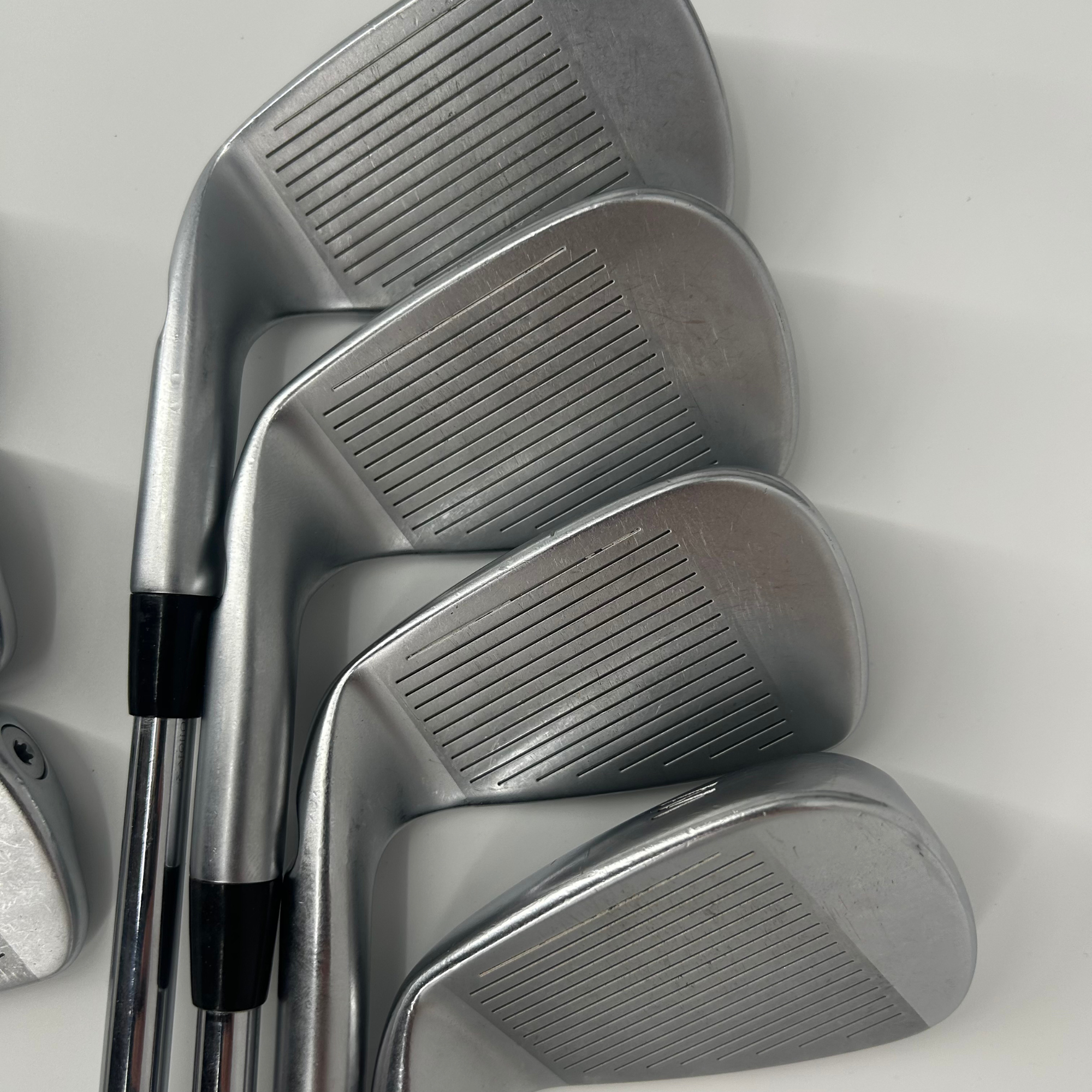 Ping i59 Irons / 4-PW / Red Dot / KBS Tour 120 S Steel Shaft / Stiff