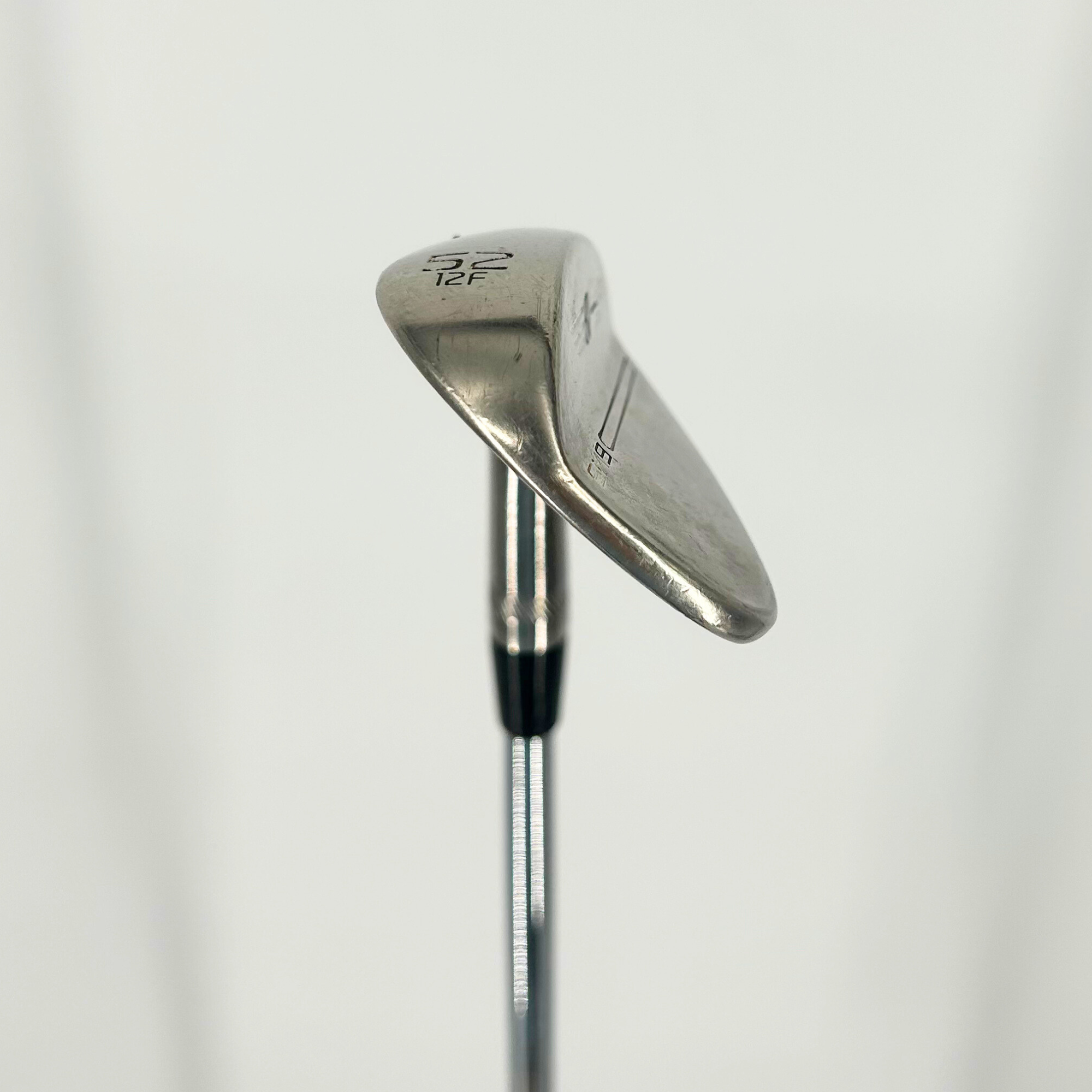 Titleist Vokey SM9 Gap Wedge / 52 Degree F Grind / Wedge Flex Vokey SM9 Shaft