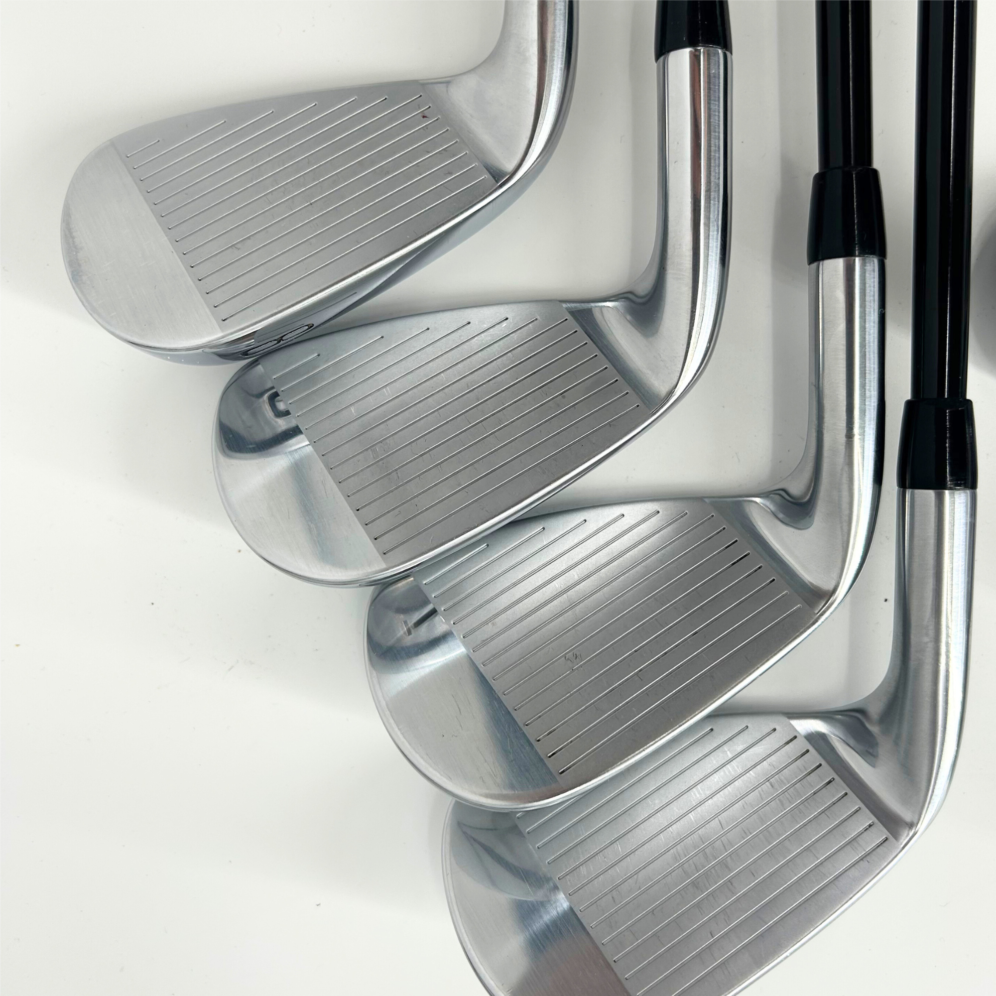 Titleist T350 / 5-PW+48° / Tensei Red AV Series Shafts / Senior Flex