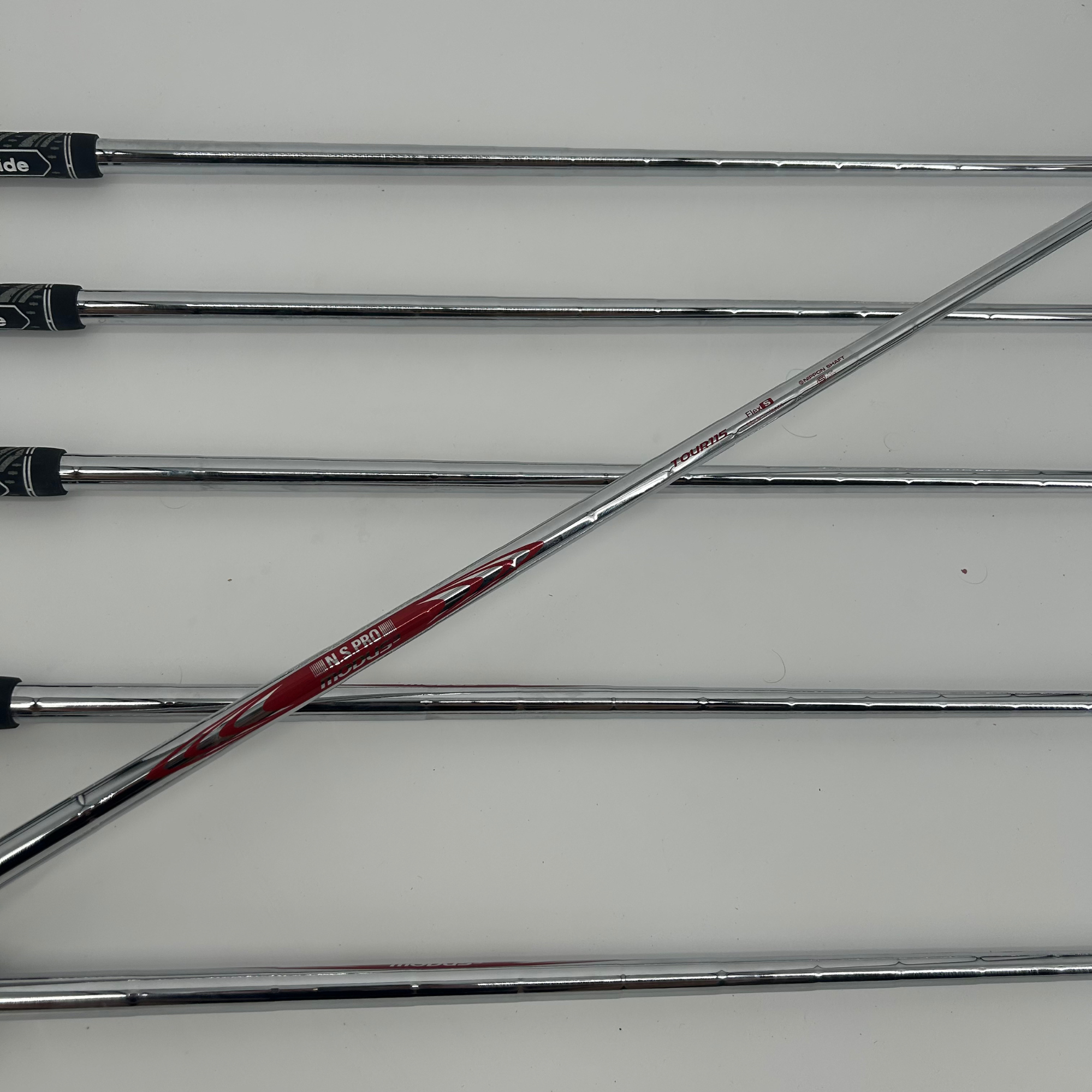 Mizuno JPX 925 Forged / 5-PW / N.S.PRO Modus Tour 115 Steel Shafts / Stiff