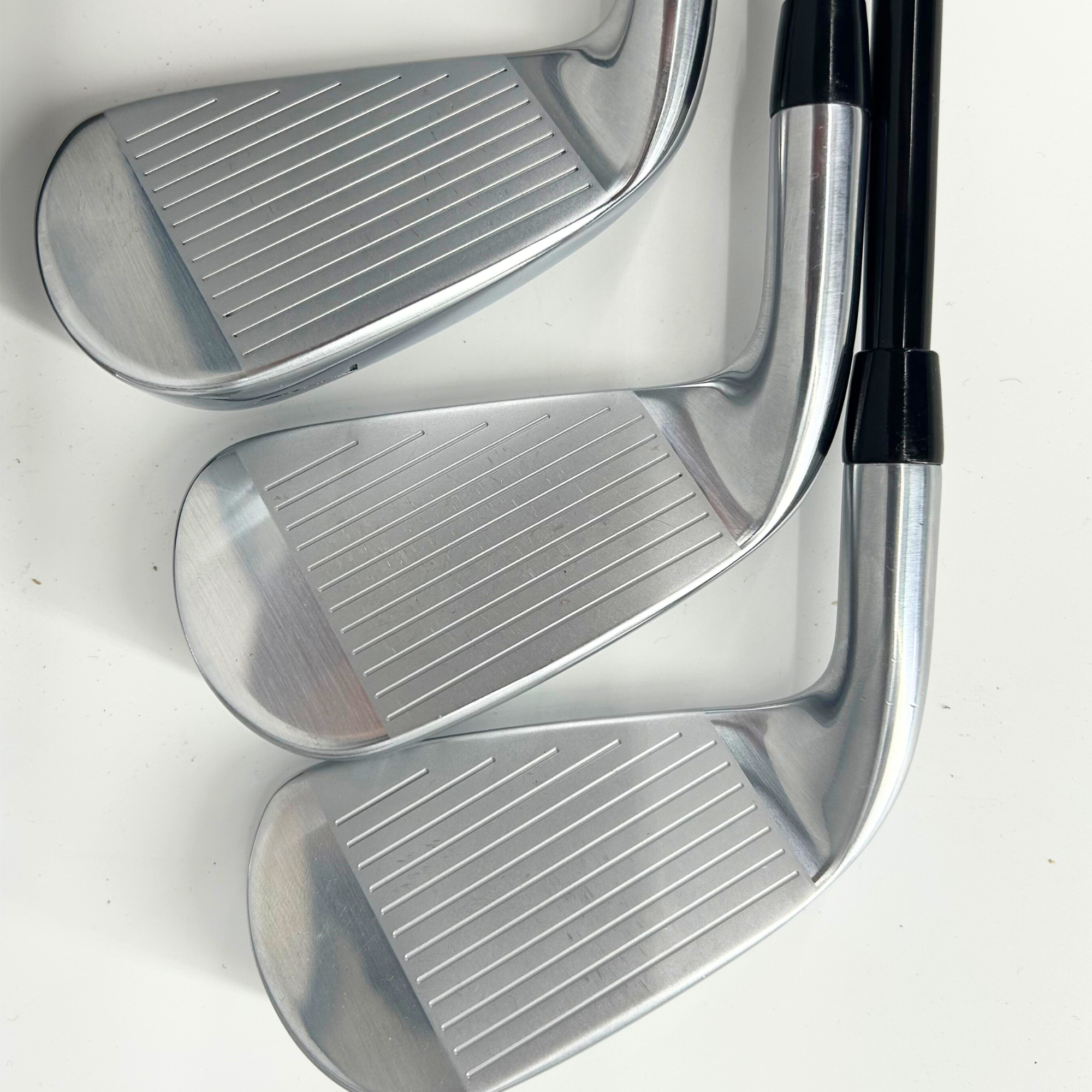 Titleist T350 / 5-PW+48° / Tensei Red AV Series Shafts / Senior Flex