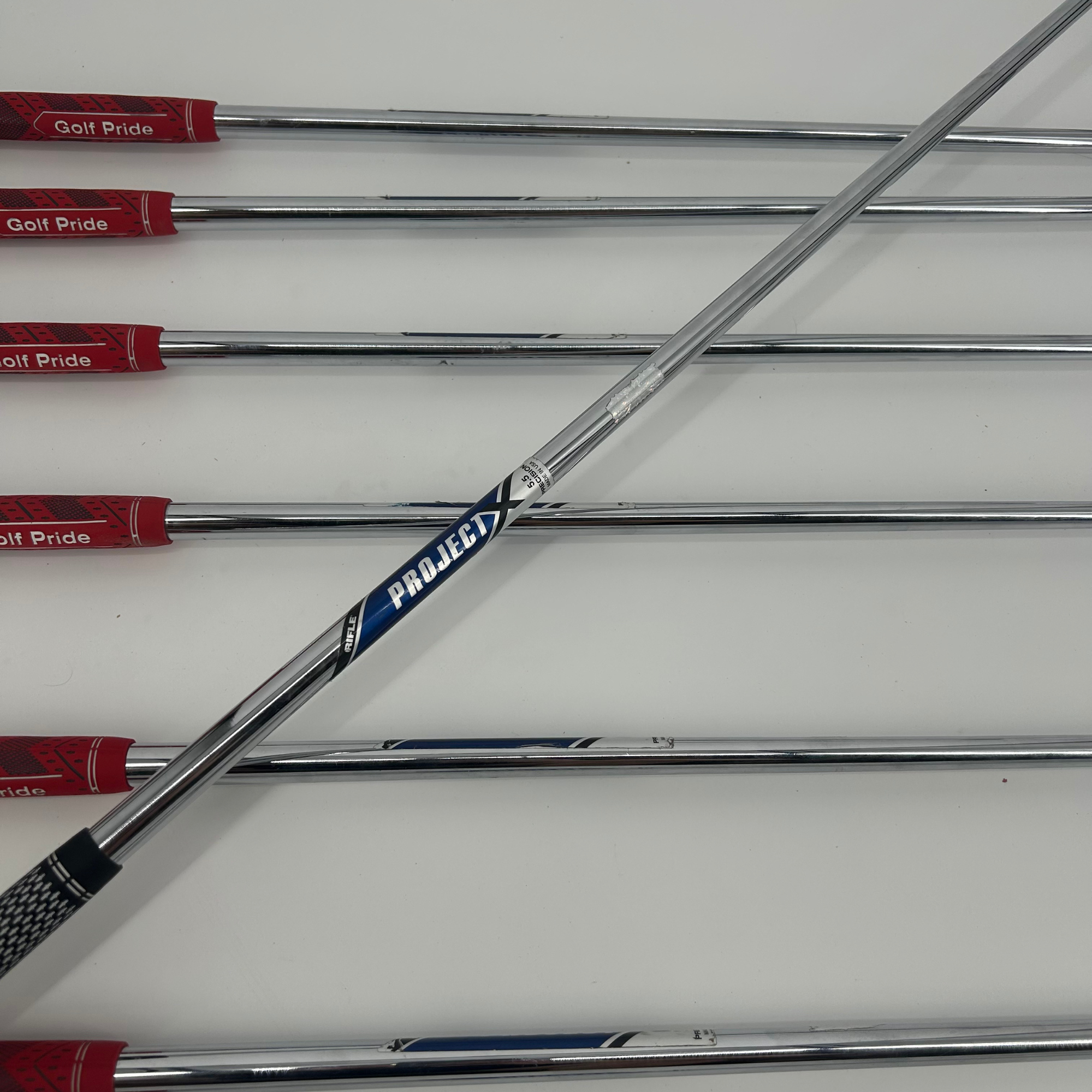 Titleist T200 2019 / 4-PW+GW / Project X 5.5 115g Steel Shafts / Regular