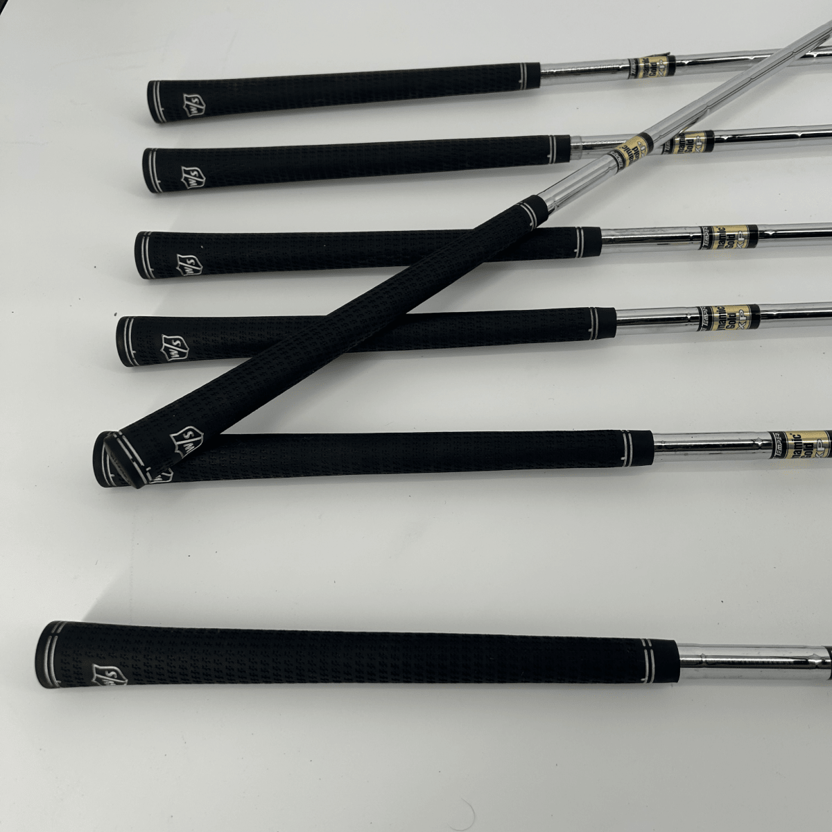 Wilson Staff FG Tour F5 Irons / 4 - PW / True Temper Dynamic Gold XP R300 / Regular - Wilson Staff
