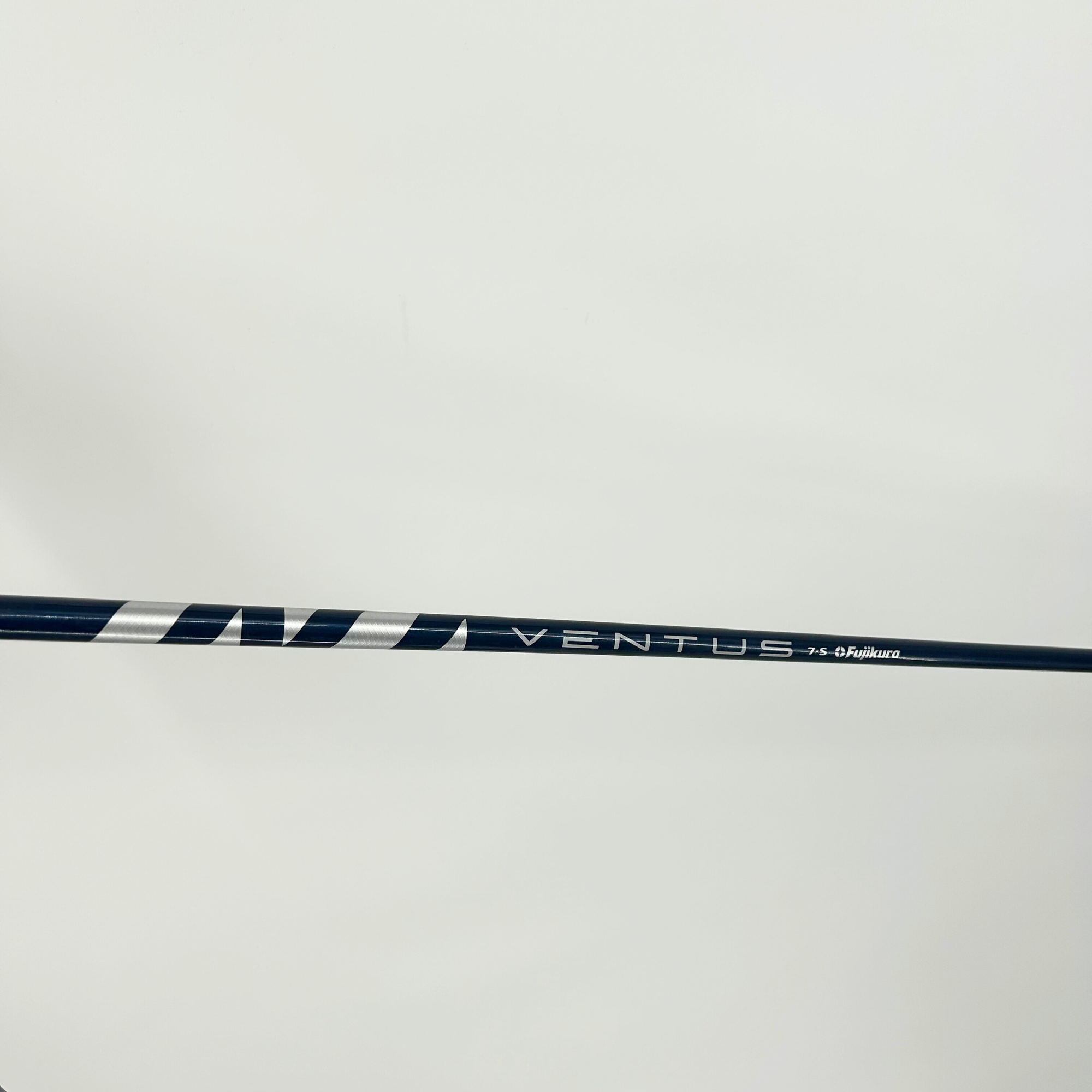 Taylormade SIM 2 Max 4 Hybrid / 22 Degree / Fujikura Ventus Blue 7-S / Stiff