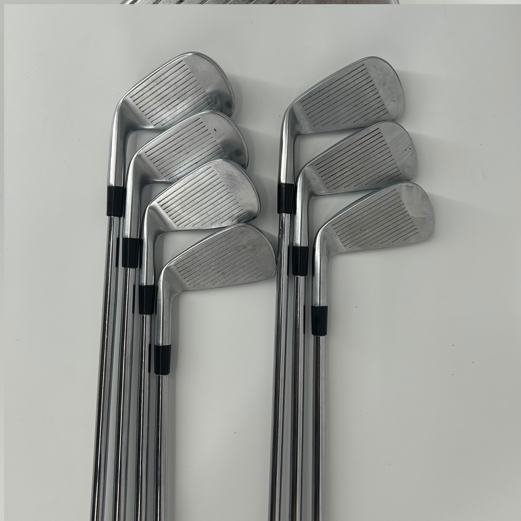 TaylorMade P790 2019 / 4-PW / Dynamic Gold 105 R300 Steel Shafts / Regular