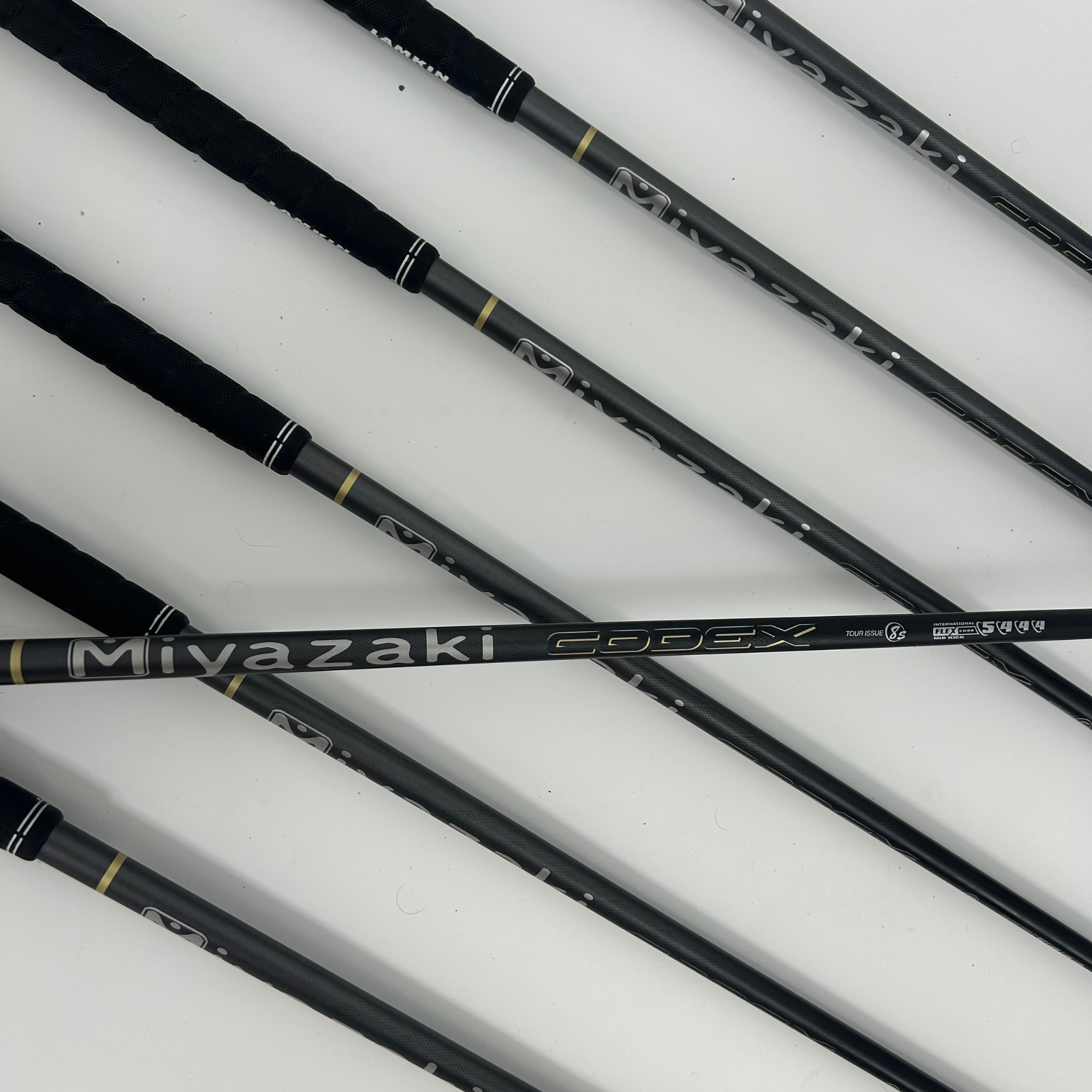 XXIO X 2022 / 4-PW / Miyazaki Codex Tour Issue 8s / Stiff