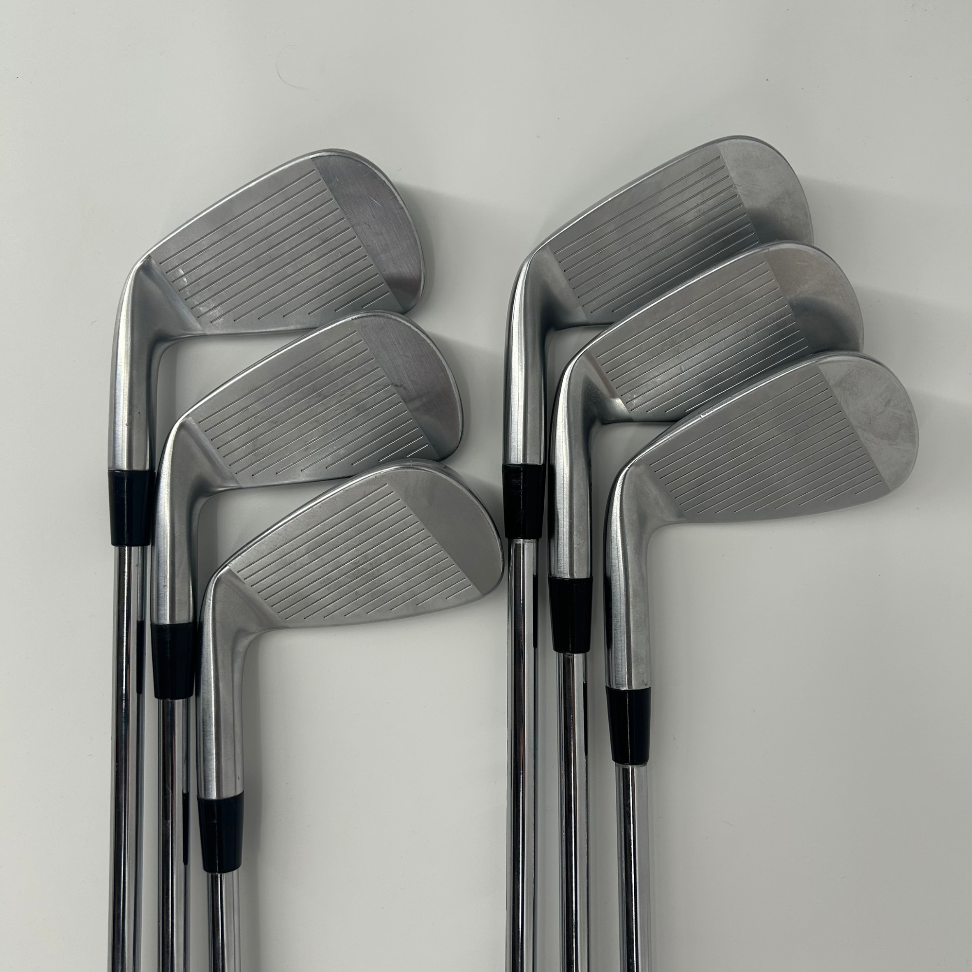 Cobra King Tour 2023 / 5-PW / True Temper Elevate Tour Steel Shafts/ Stiff