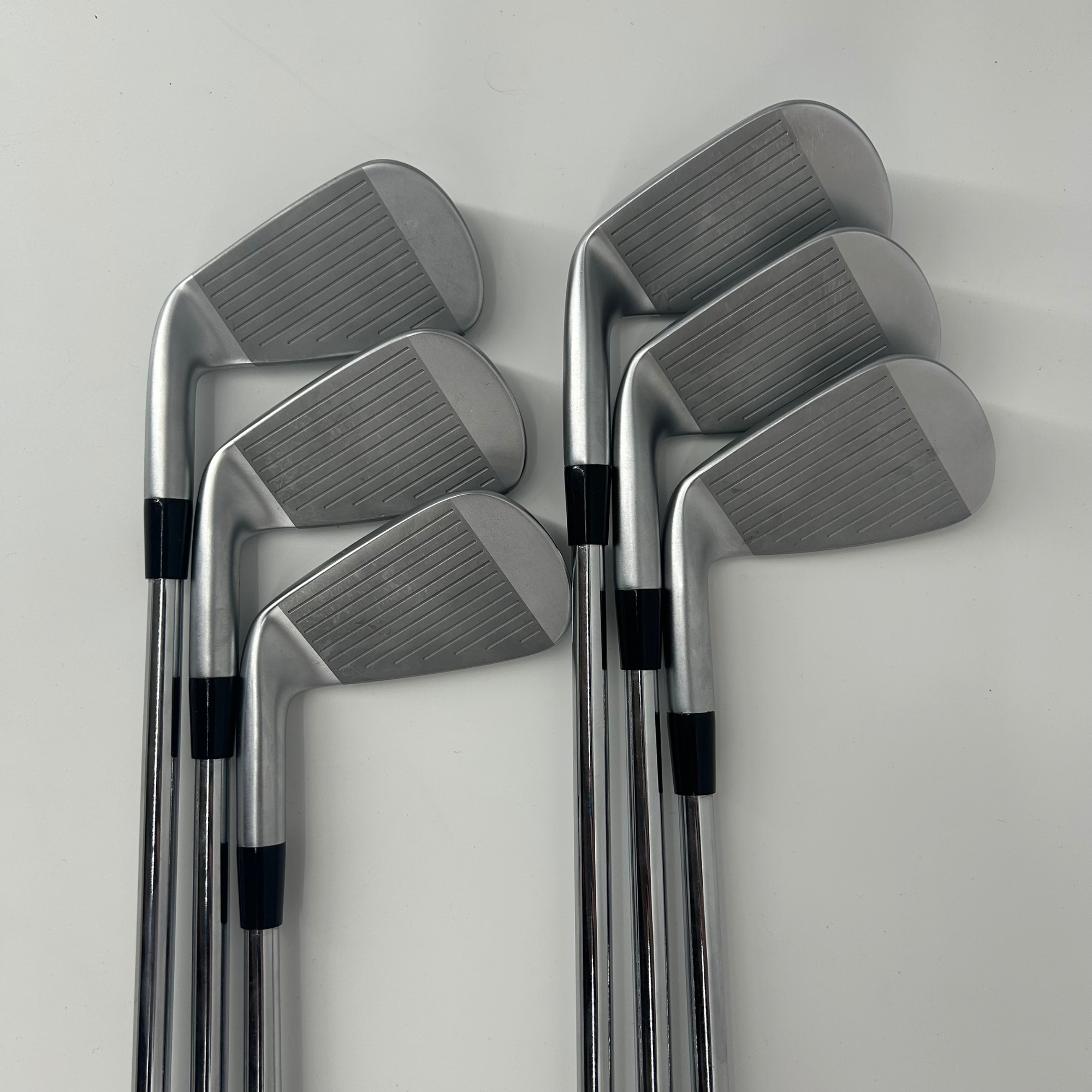 Mizuno JPX 925 Forged / 5-PW / N.S.PRO Modus Tour 115 Steel Shafts / Stiff