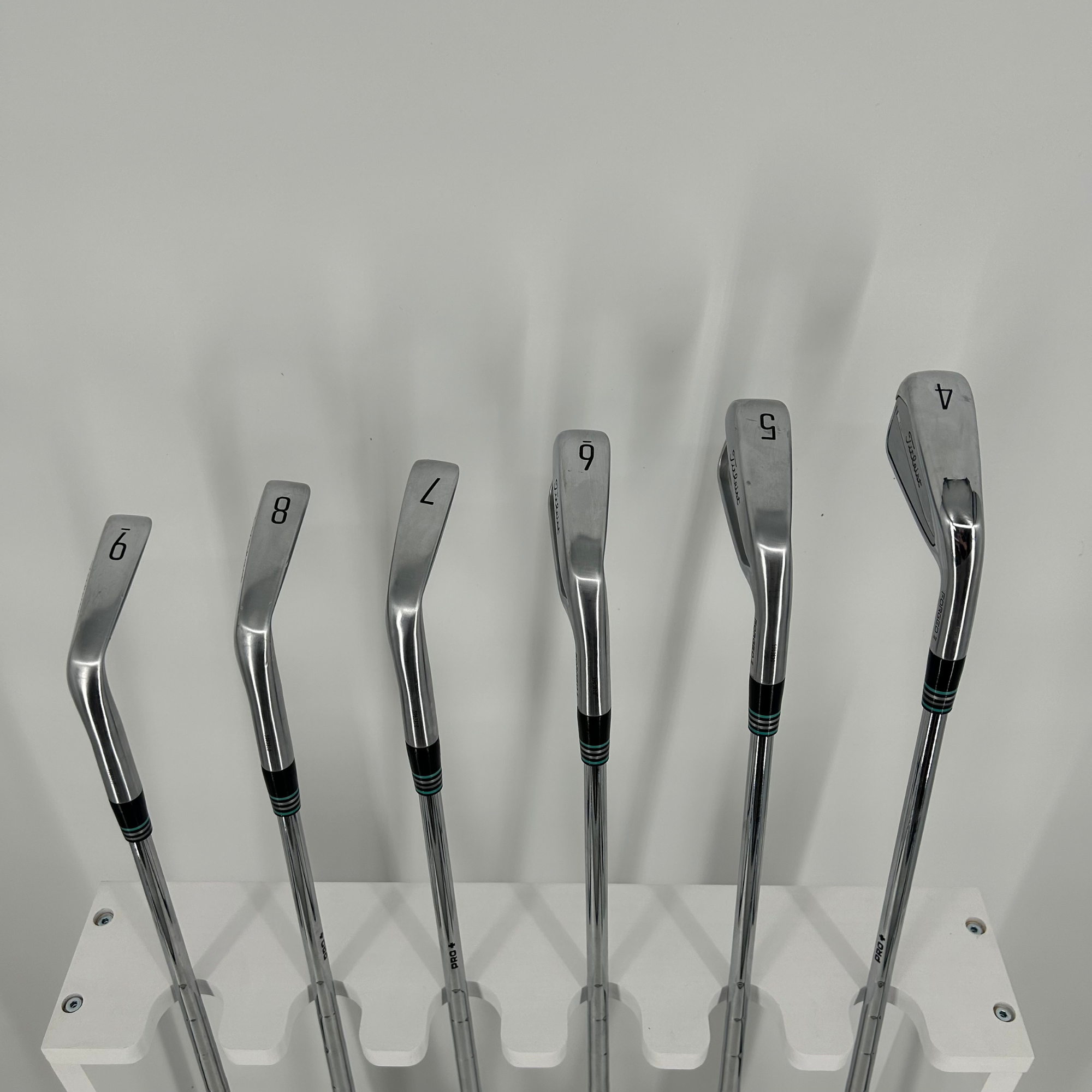 Titleist T150/T200 Combo Irons / 4-9 Iron / KBS Pro+ Tour 125 Steel Shafts / Stiff