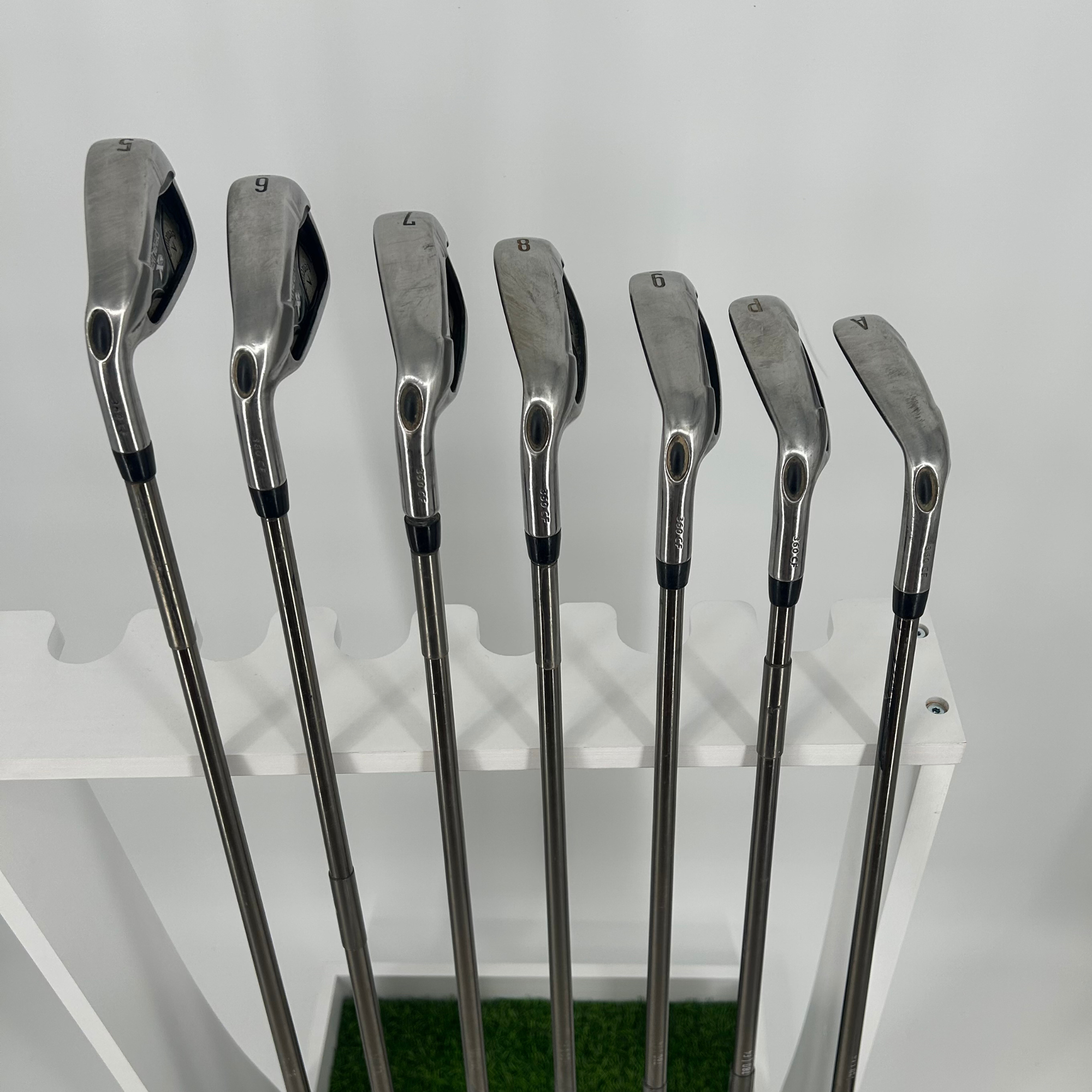 Callaway Steelhead XR Left Handed / 5-PW+AW / UST Mamiya Recoil ES 790 F4 / Stiff