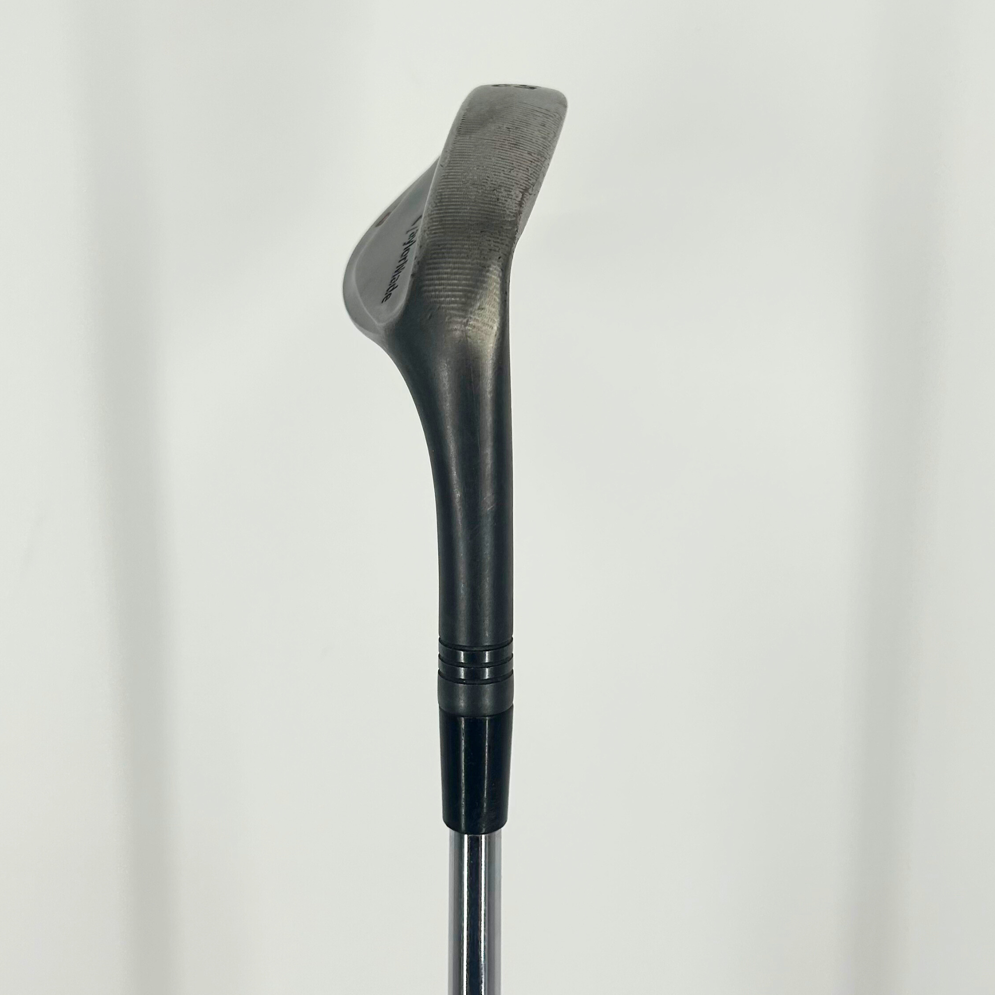 TaylorMade Milled Grind 2 Black Gap Wedge / 52 Degree / Dynamic Gold S200 Stiff Shaft