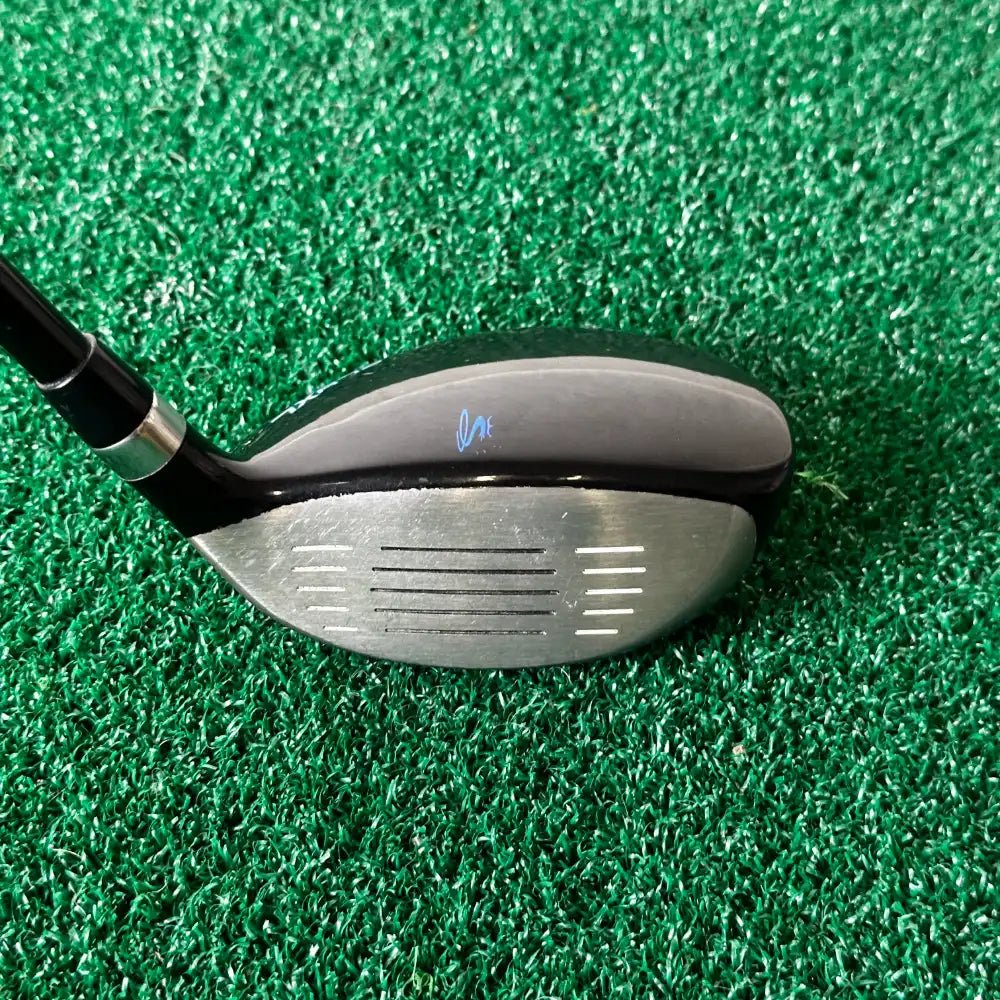 Cobra Fly - XL Left Handed 3 Hybrid / Regular Flex / FLY - XL Shaft - Cobra