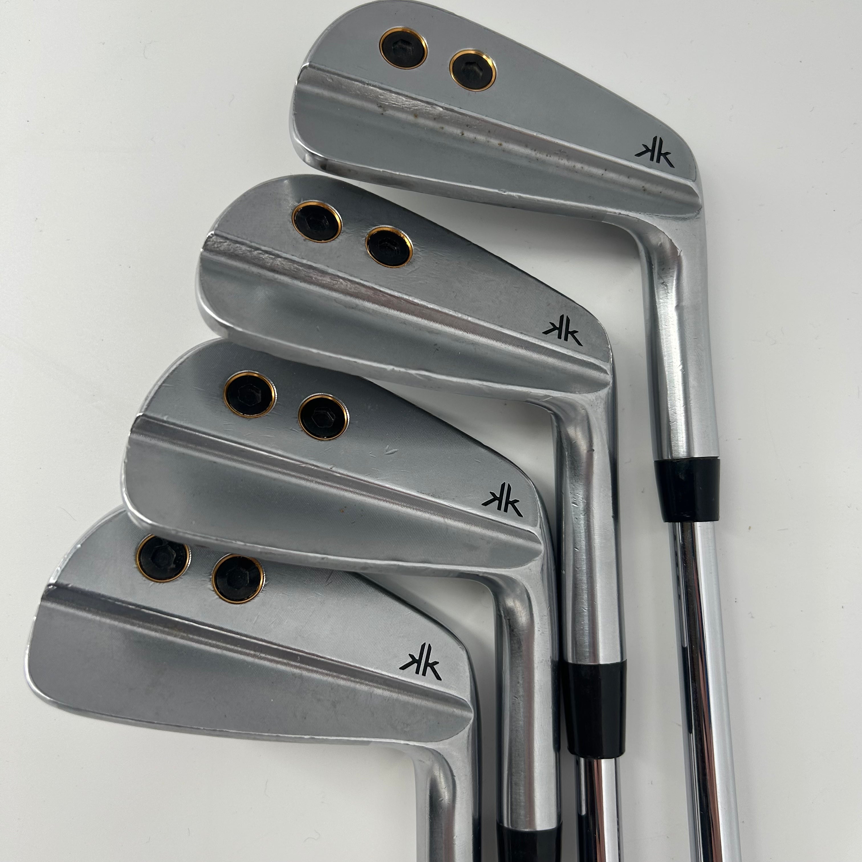 Kyeoi 605 MB Iron Set / 4-PW / Modus Tour 120 X / X-Stiff Shafts