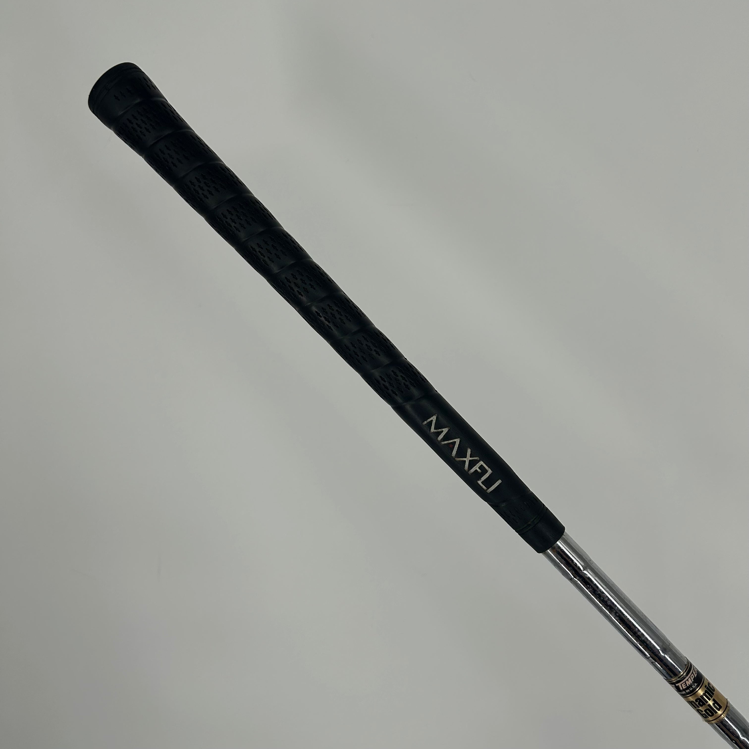 Maxfli Revolution Sand Wedge / 56 Degree / Dynamic Gold R300U Regular Shaft