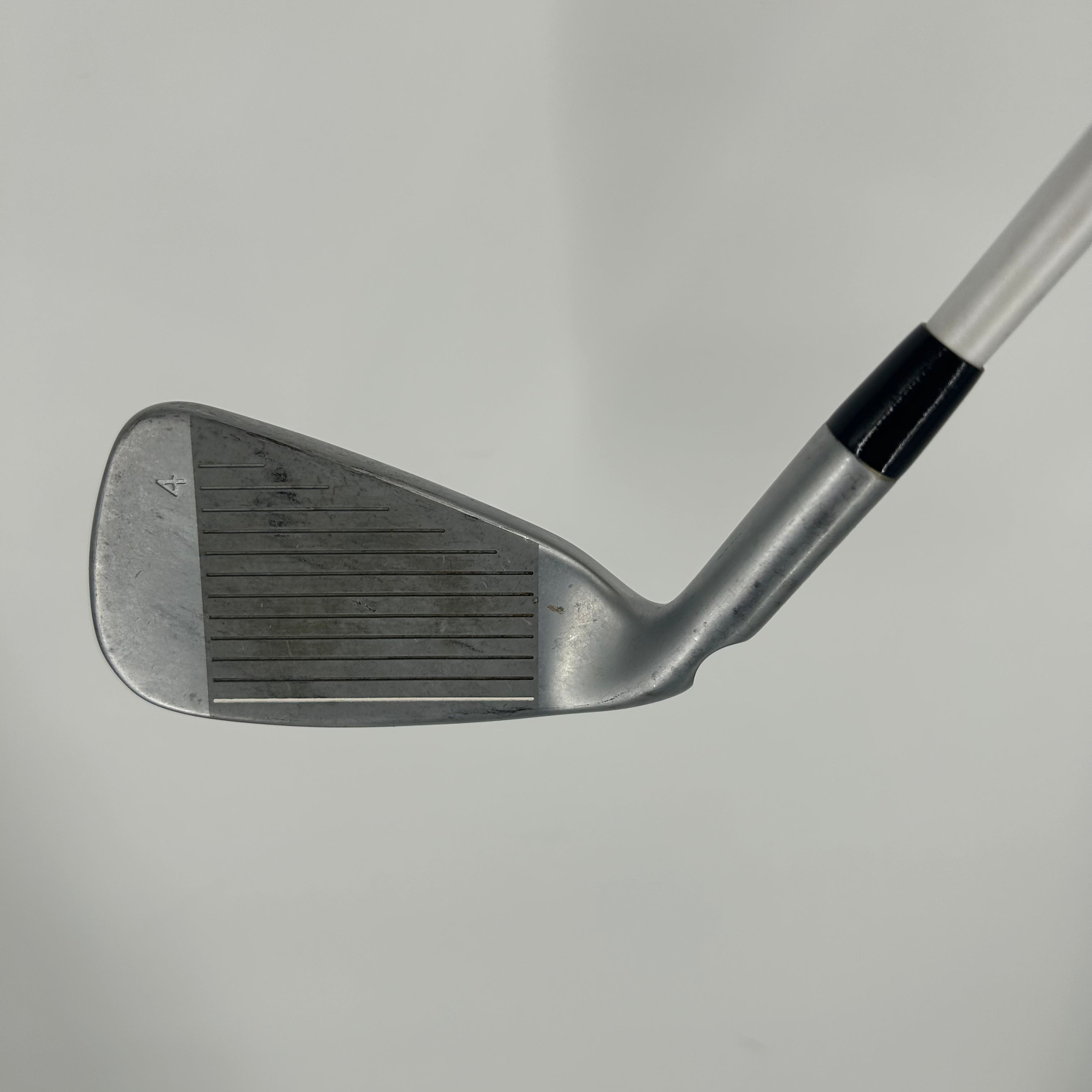 PING G400 Ladies 4 Iron / Orange Dot / PING ULT 230 Ultra Light Flex Graphite Shaft