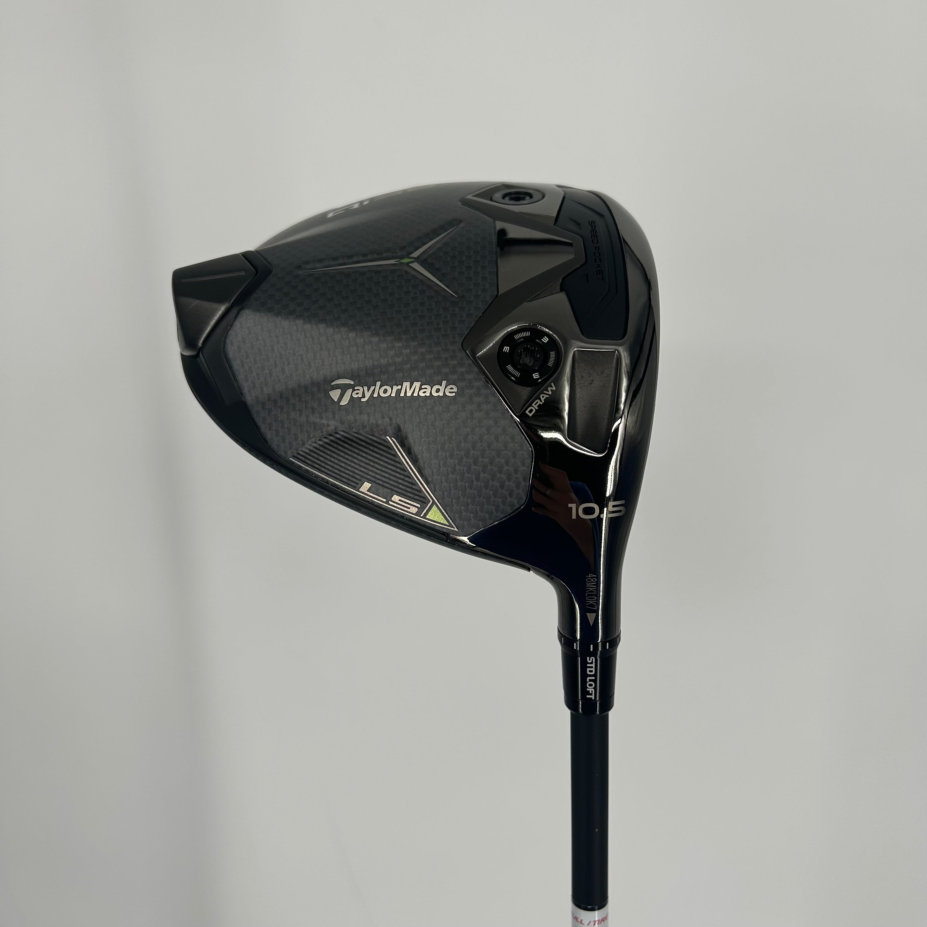 Taylormade Qi35 Driver / 10.5 Degree / Kai'li White 60 / Stiff Flex