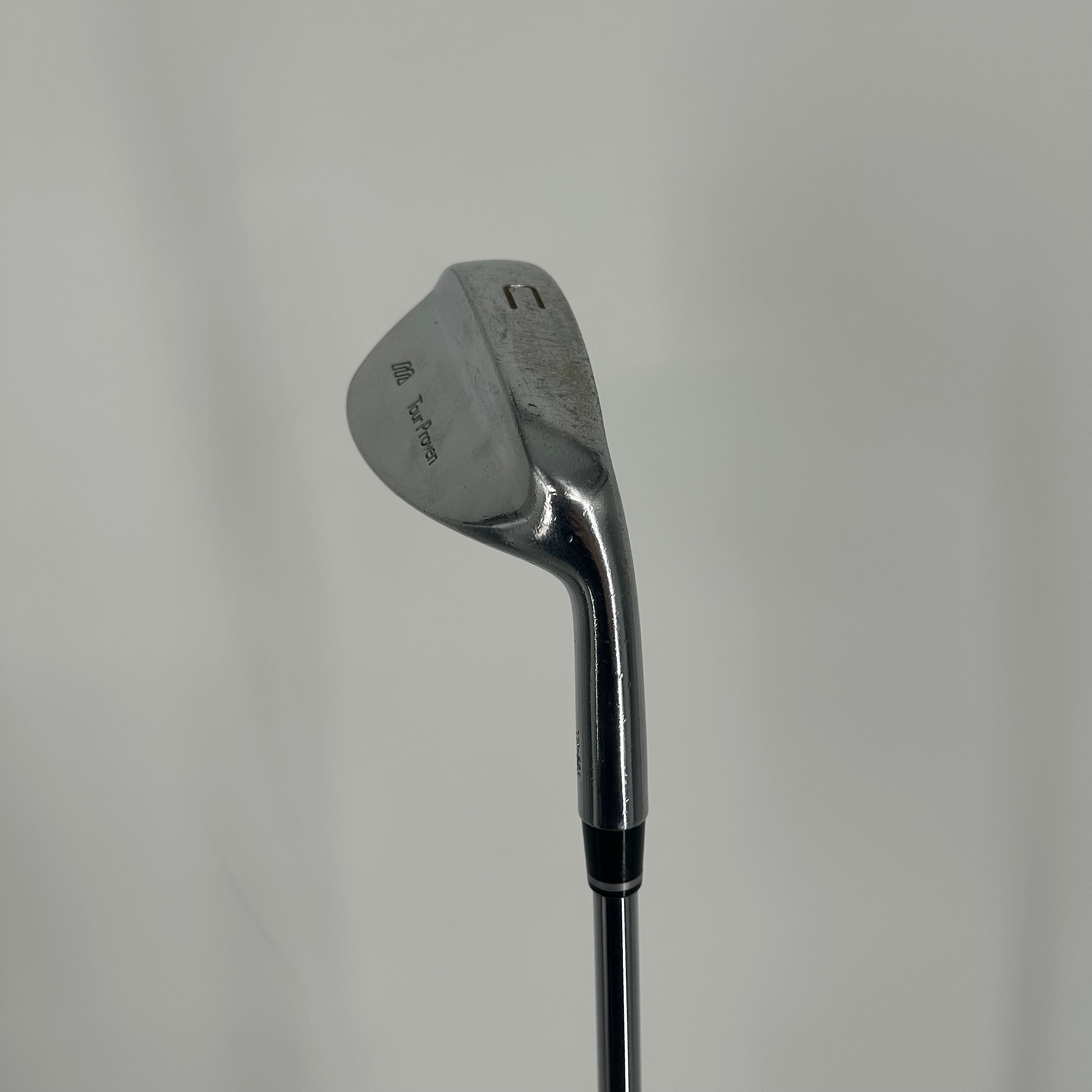 Mizuno Tour Proven U Wedge / 52 Degree / Regular Flex Dynamic Gold R300