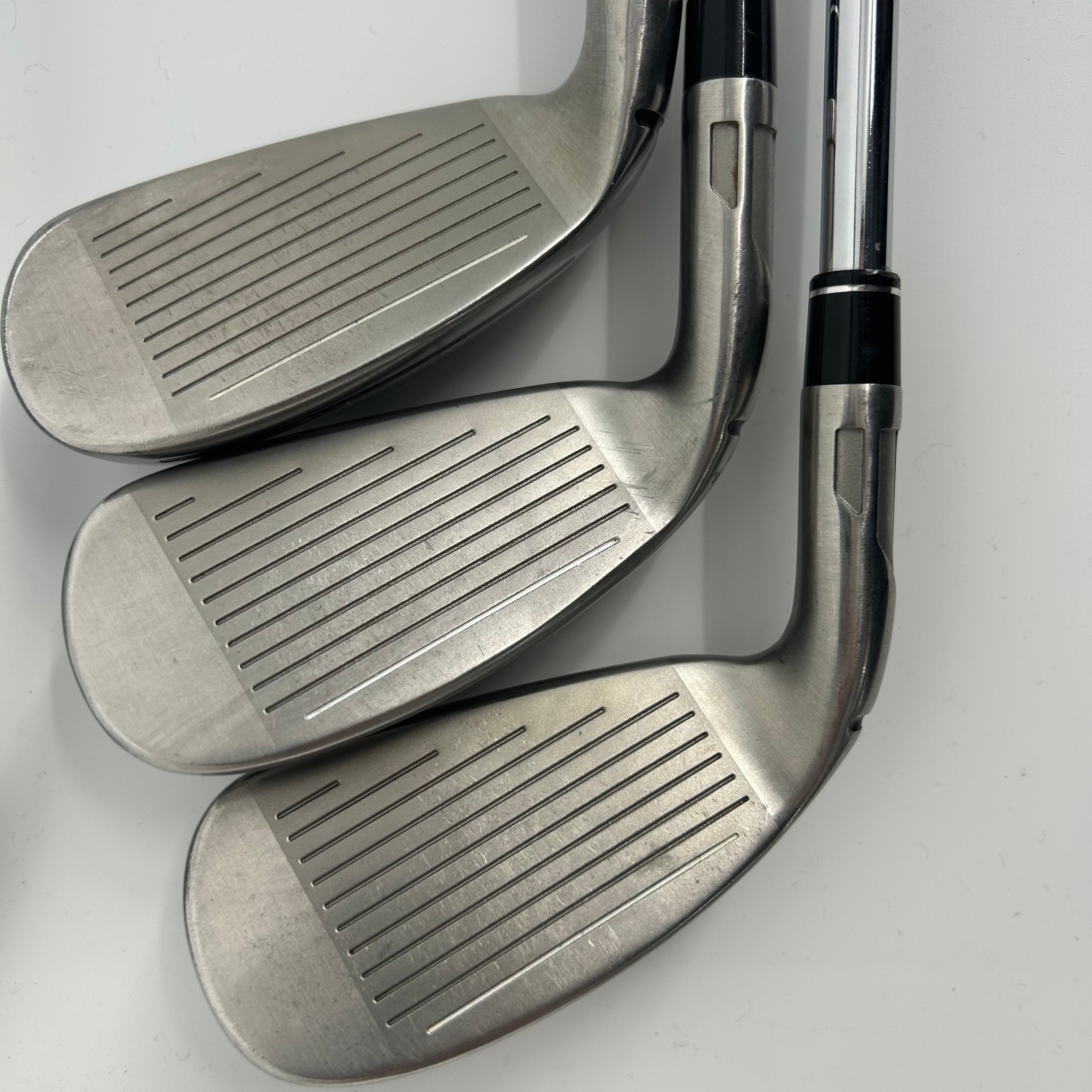 TaylorMade Stealth HD Iron Set / 5-PW / KBS Max MT 85 Regular Flex Shafts