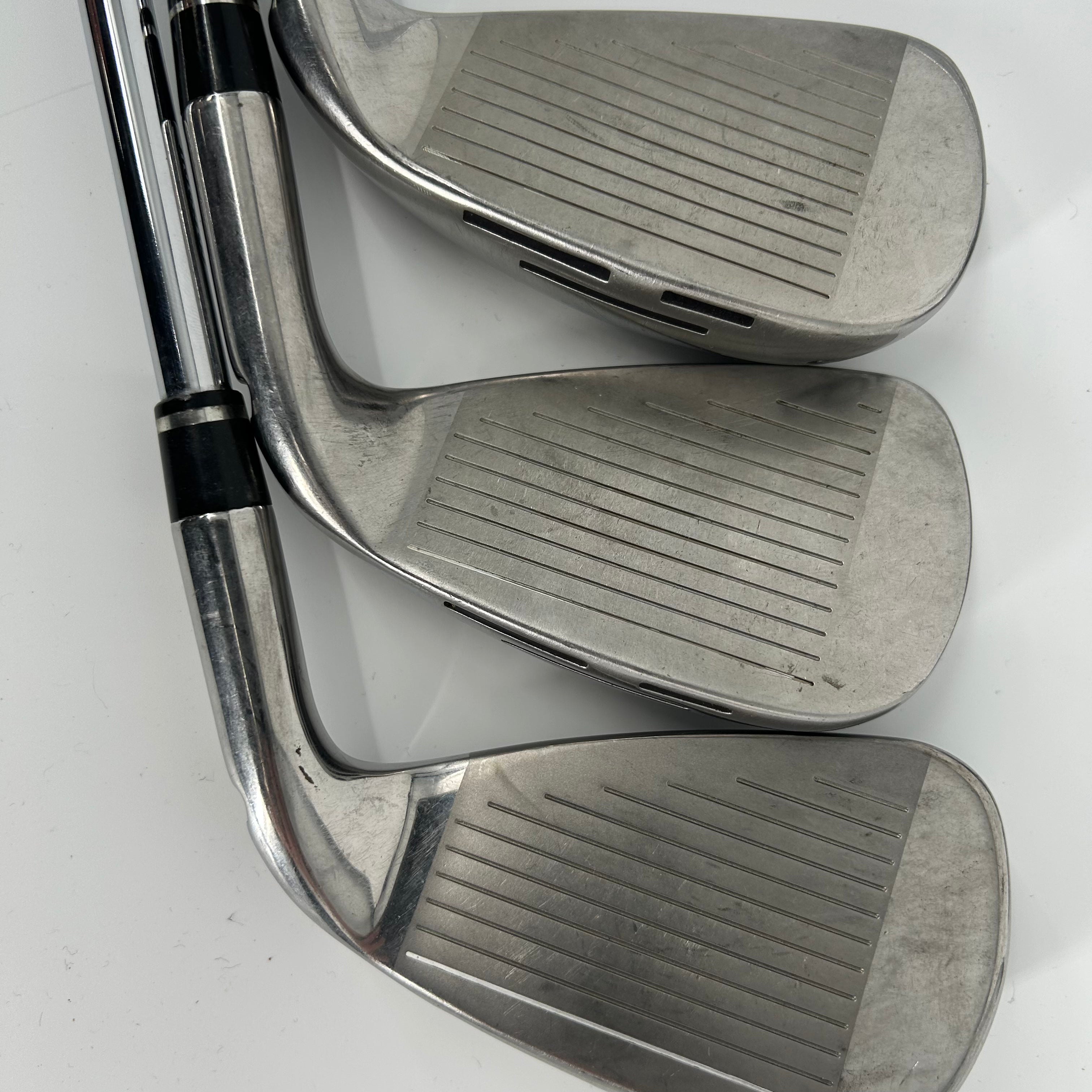 Wilson Staff D9 Left Handed Irons / 5-SW / KBS MAX Ultralight / Regular