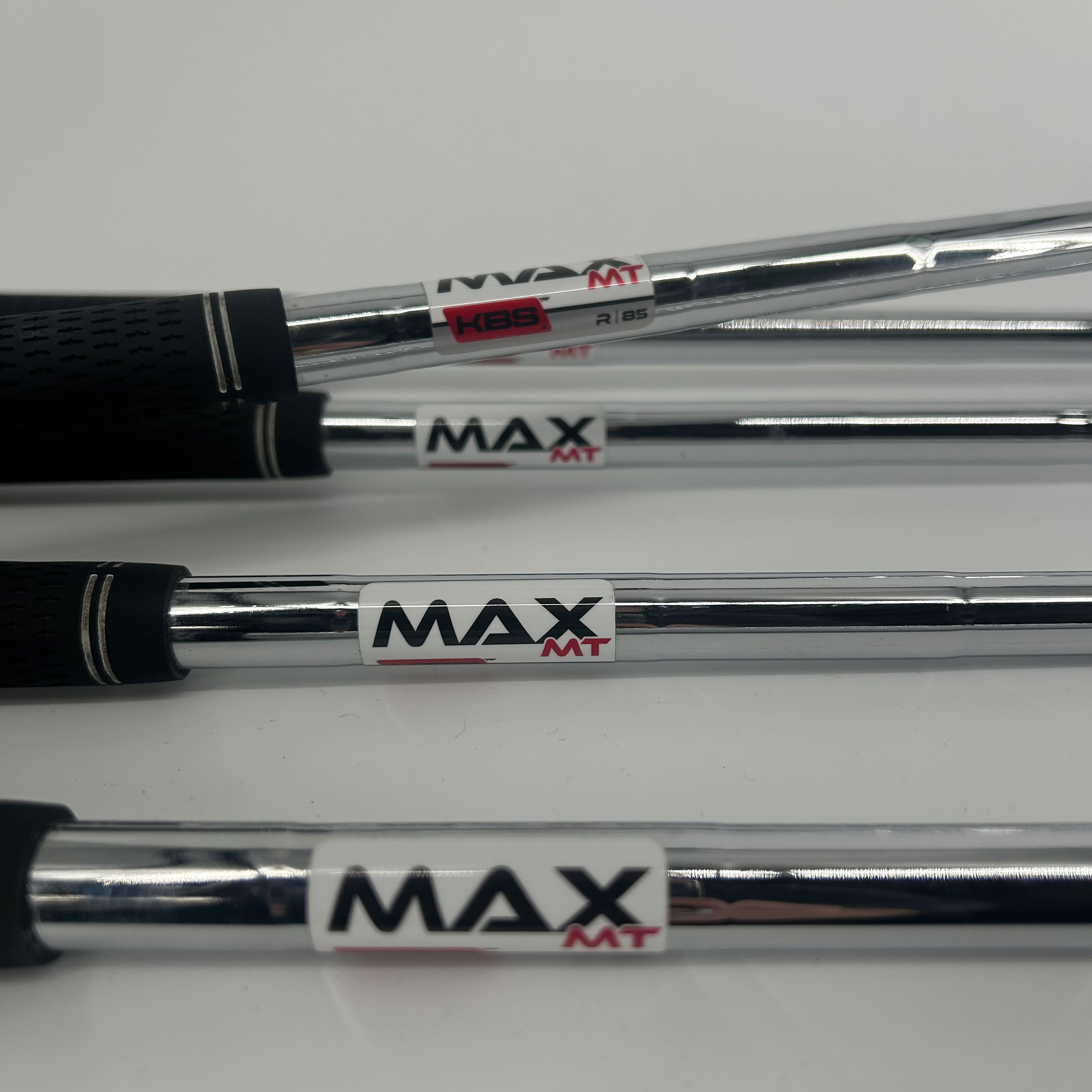 TaylorMade P790 2023 / 6-PW / KBS Max MT 85 / Regular Flex