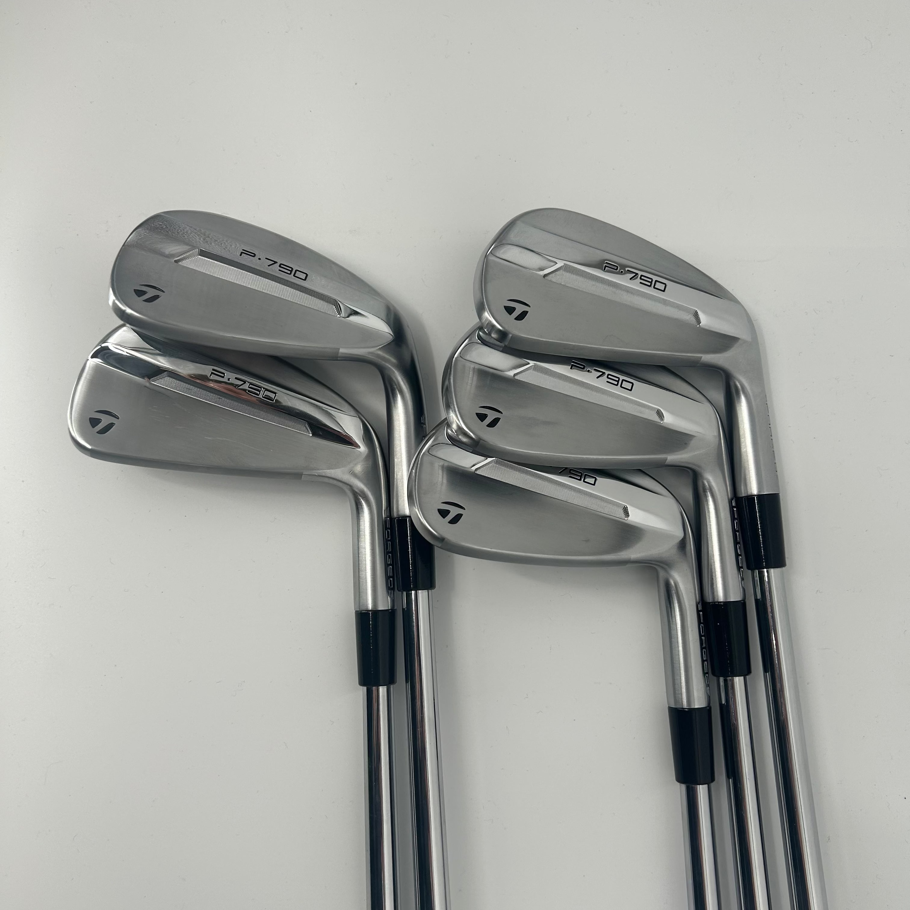 TaylorMade P790 2025 / 6-PW / N.S Pro Modus3 Tour 120 S / Stiff Flex