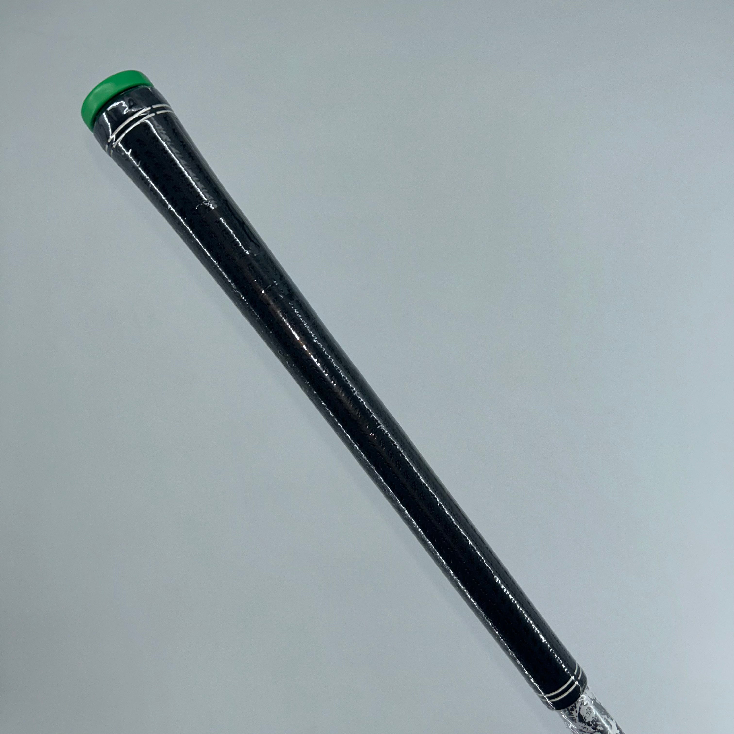 Cobra DS Adapt LS Driver / 9.0 Degree / Denali Black 60g 6.0 / Stiff Flex