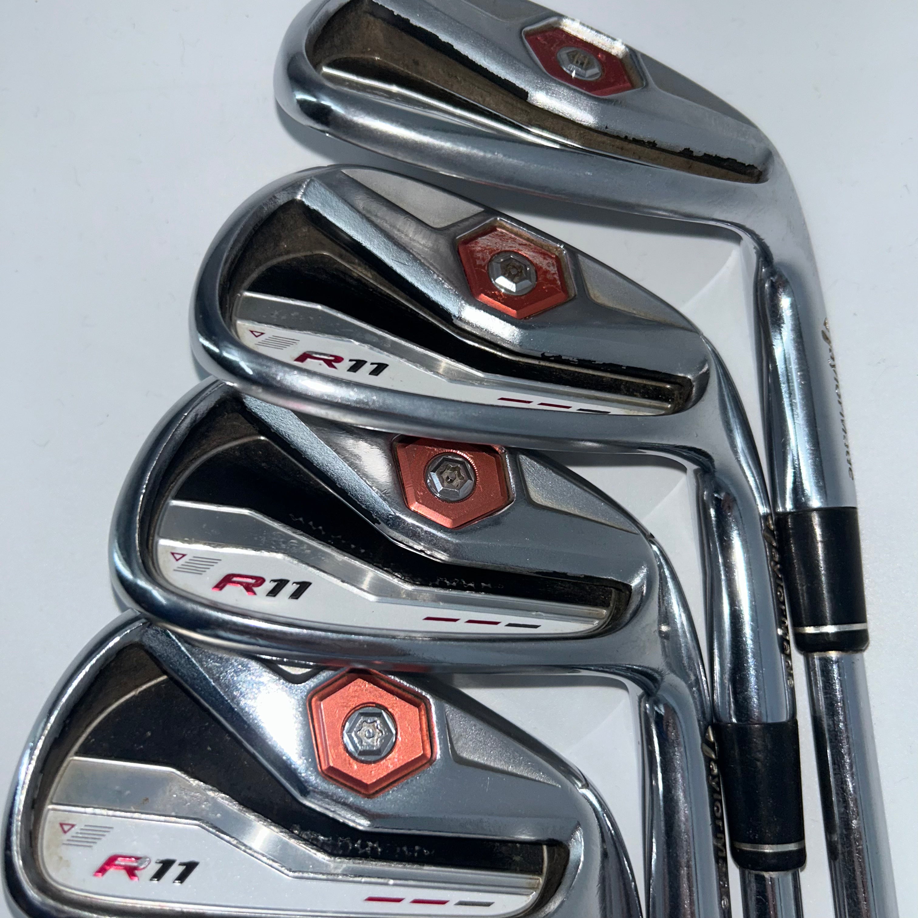TaylorMade R11 Iron Set / 4-PW / Project X 5.5 Regular Flex Shafts