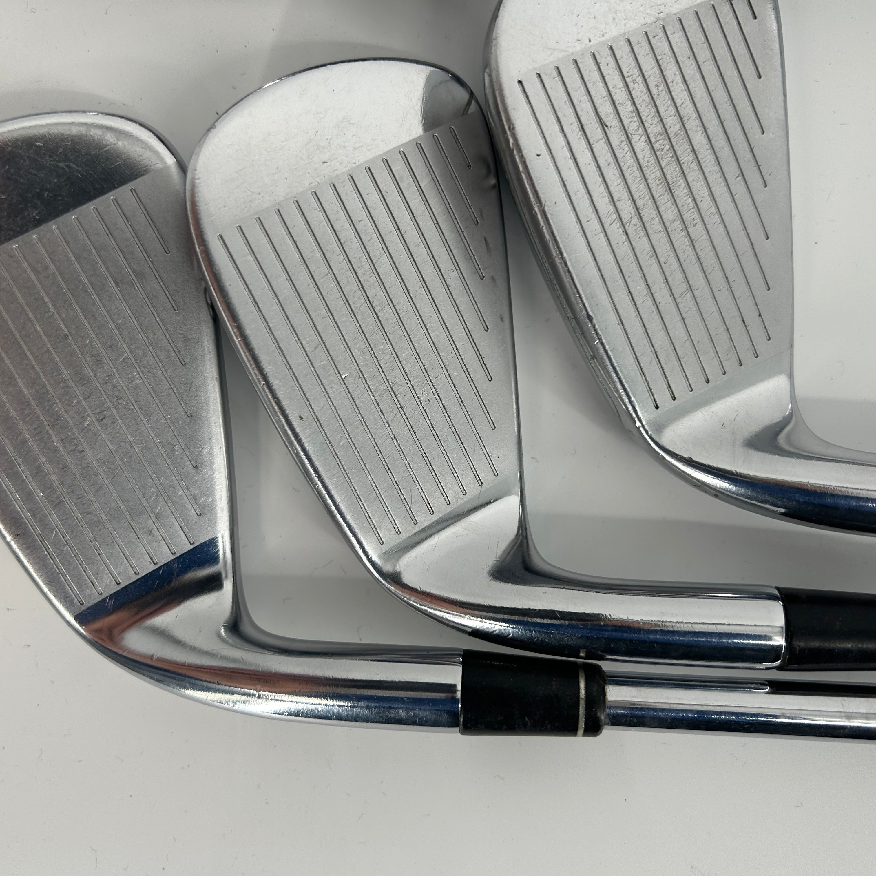 TaylorMade R11 Iron Set / 4-PW / Project X 5.5 Regular Flex Shafts