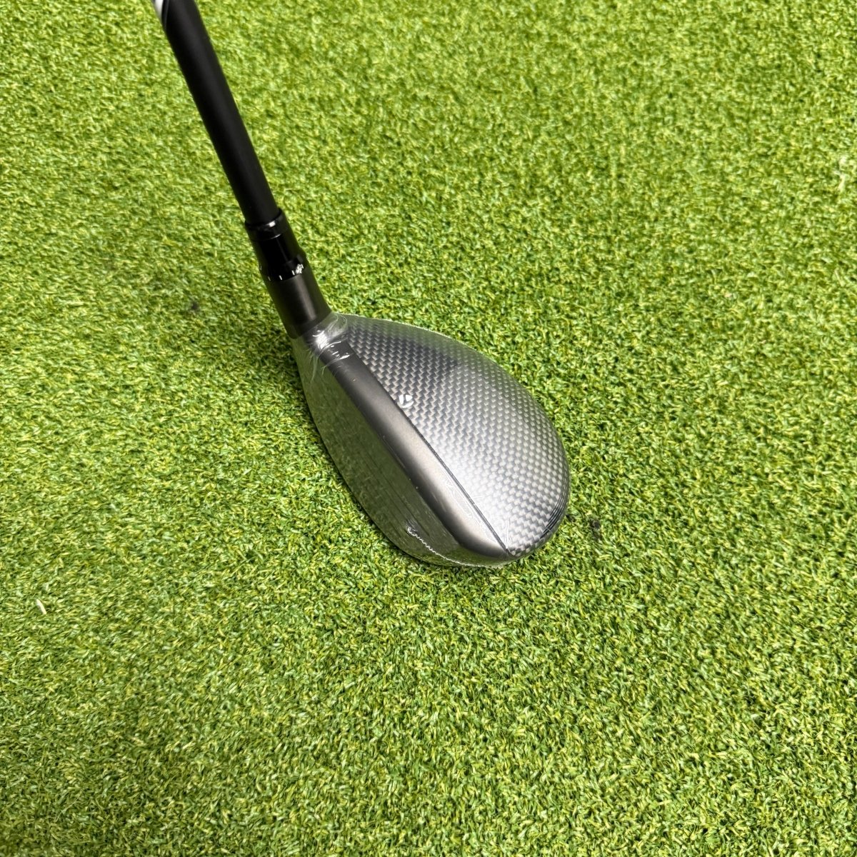 Taylormade Qi35 Left Handed 4 Hybrid / 22 Degree / Ventus Blue 6 HB Regular - TaylorMade