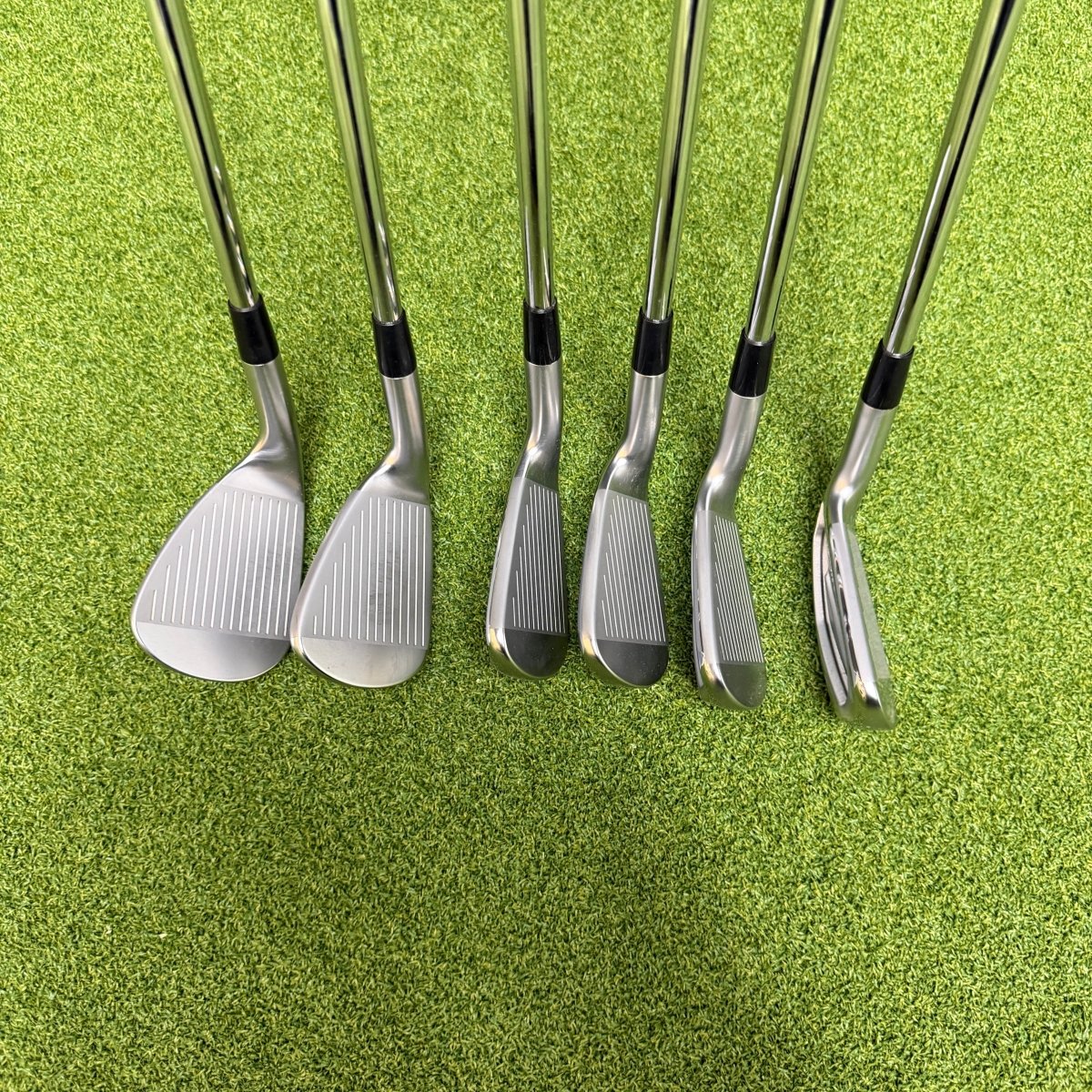 Mizuno JPX 923 Hot Metal Pro / 6 - GW / N.S Pro Modus 105 Shafts / Regular Flex - Mizuno