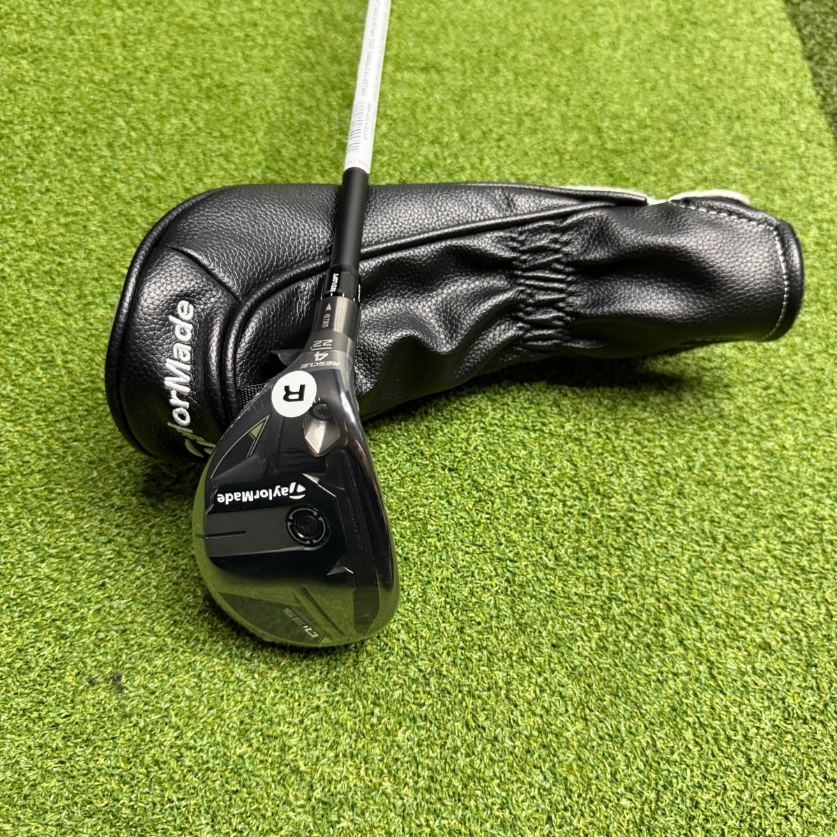 Taylormade Qi35 Left Handed 4 Hybrid / 22 Degree / Ventus Blue 6 HB Regular - TaylorMade