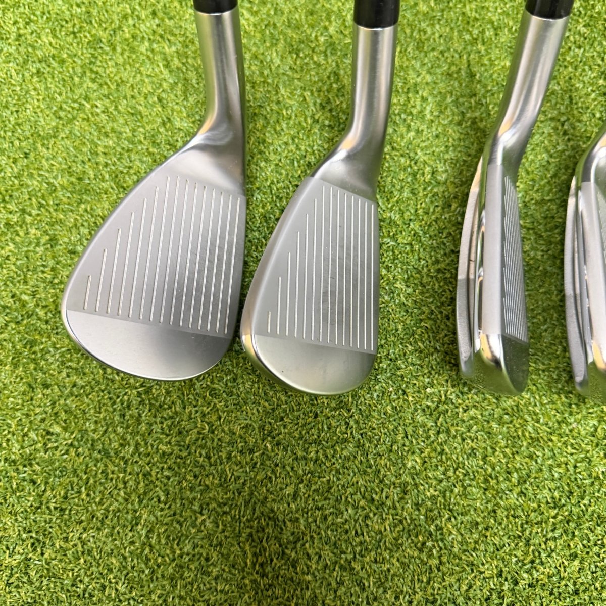 Mizuno JPX 923 Hot Metal Pro / 6 - GW / N.S Pro Modus 105 Shafts / Regular Flex - Mizuno