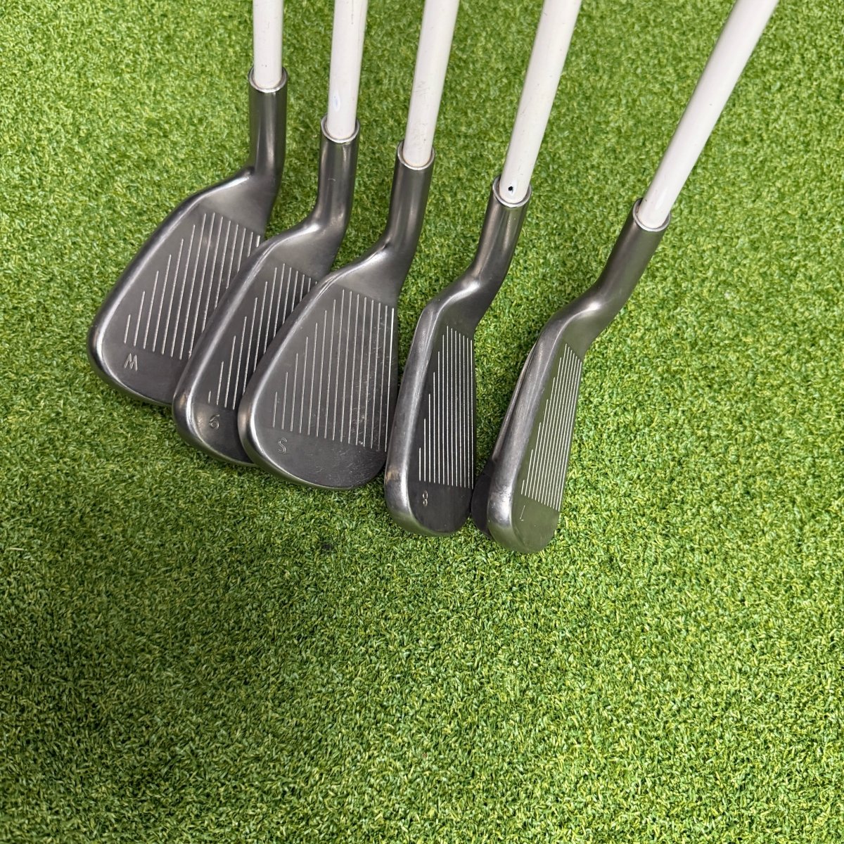 Ping Faith Ladies Irons / 7 - PW+SW / Ping ULT 200 Ultra Lite Ladies Flex Shaft - Ping